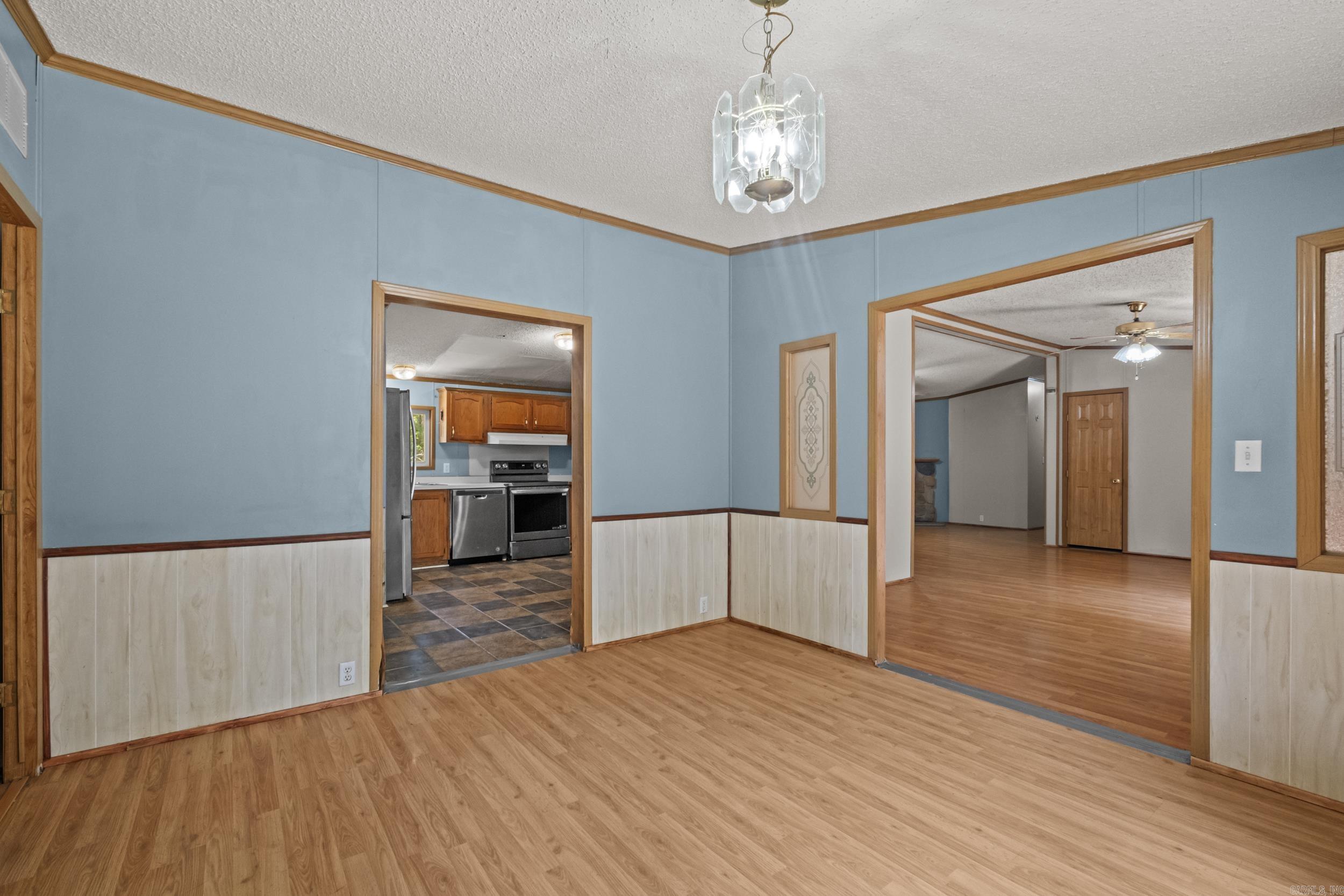 BROOKRIDGE ESTATES - Residential