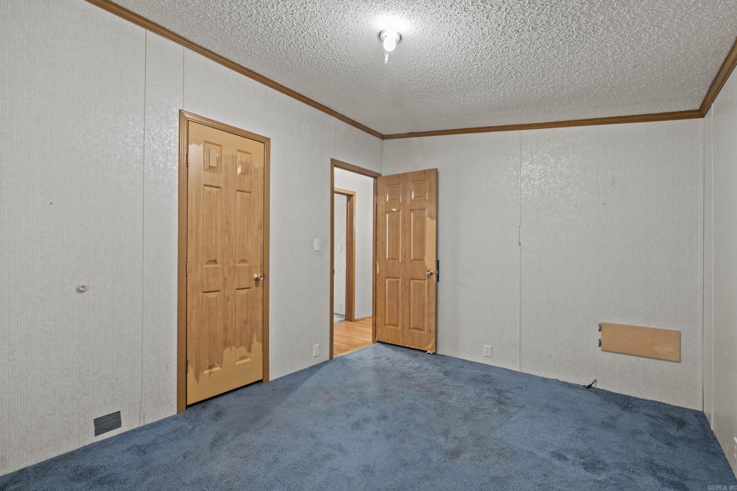 BROOKRIDGE ESTATES - Residential