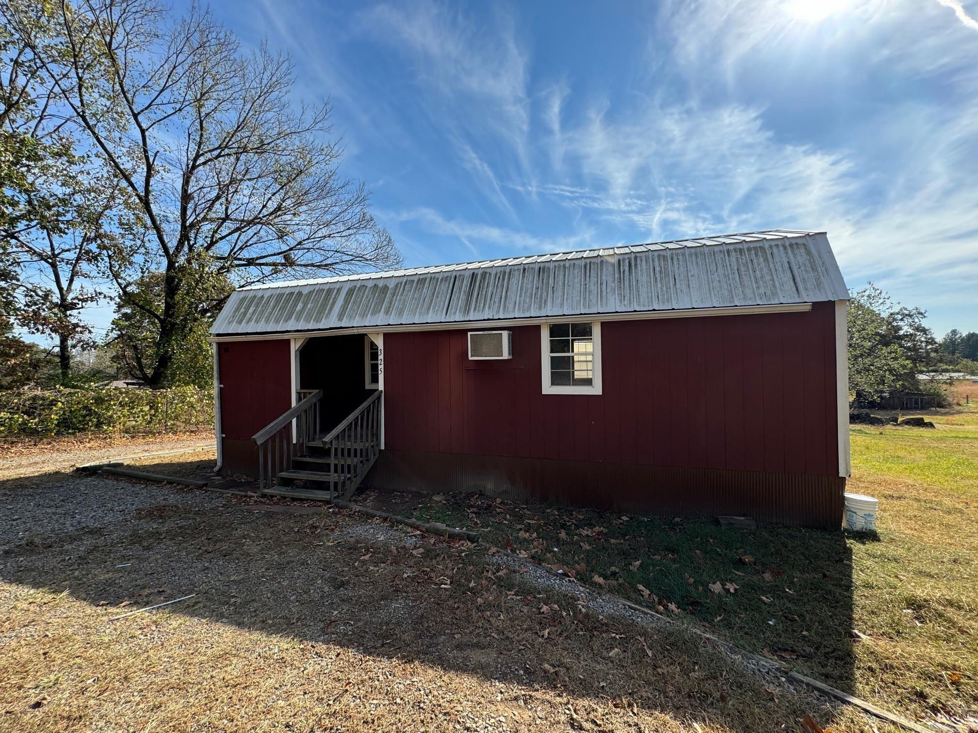 Metes & Bounds - Residential Income