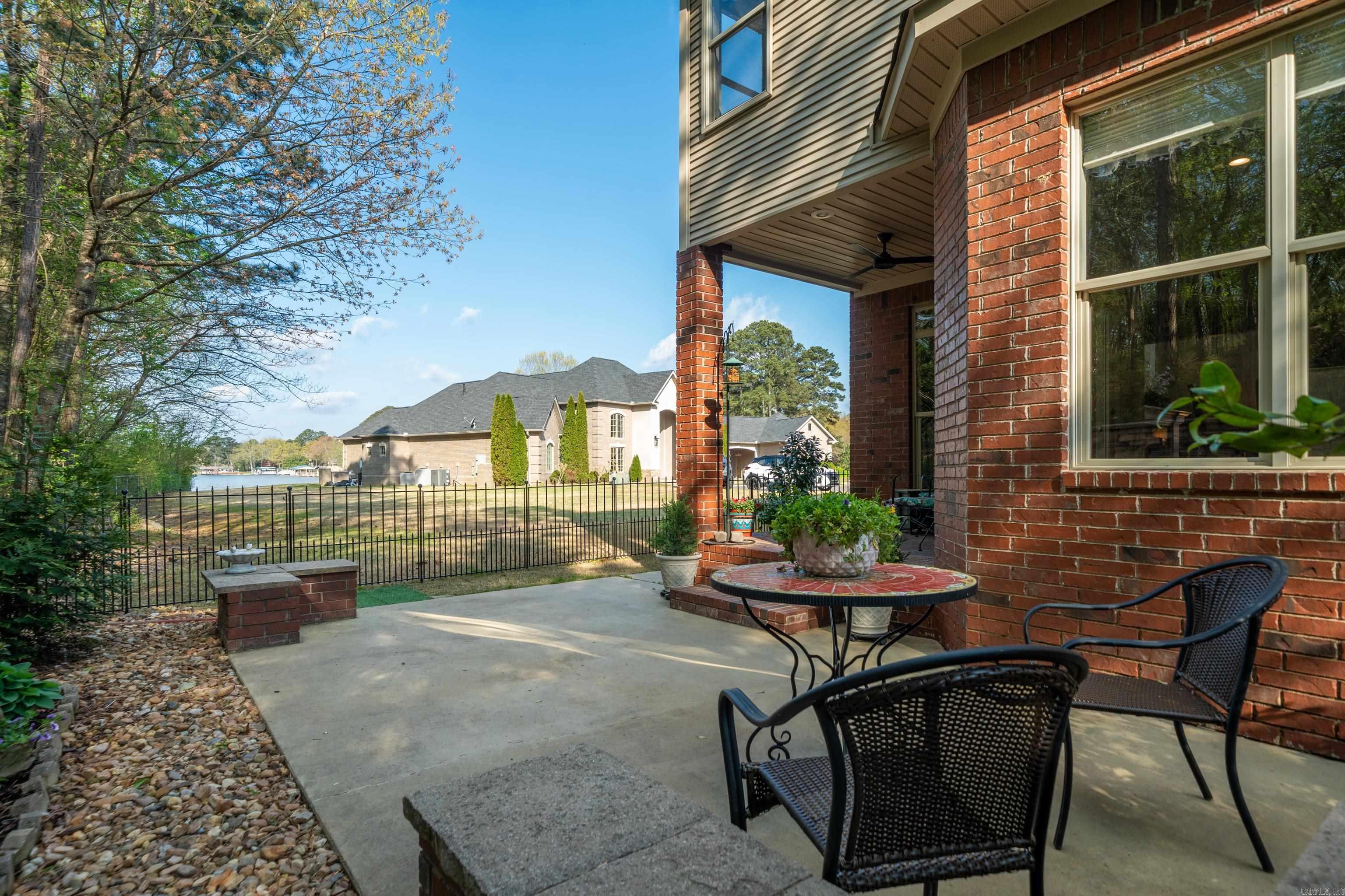 BURCHWOOD COVE - Residential