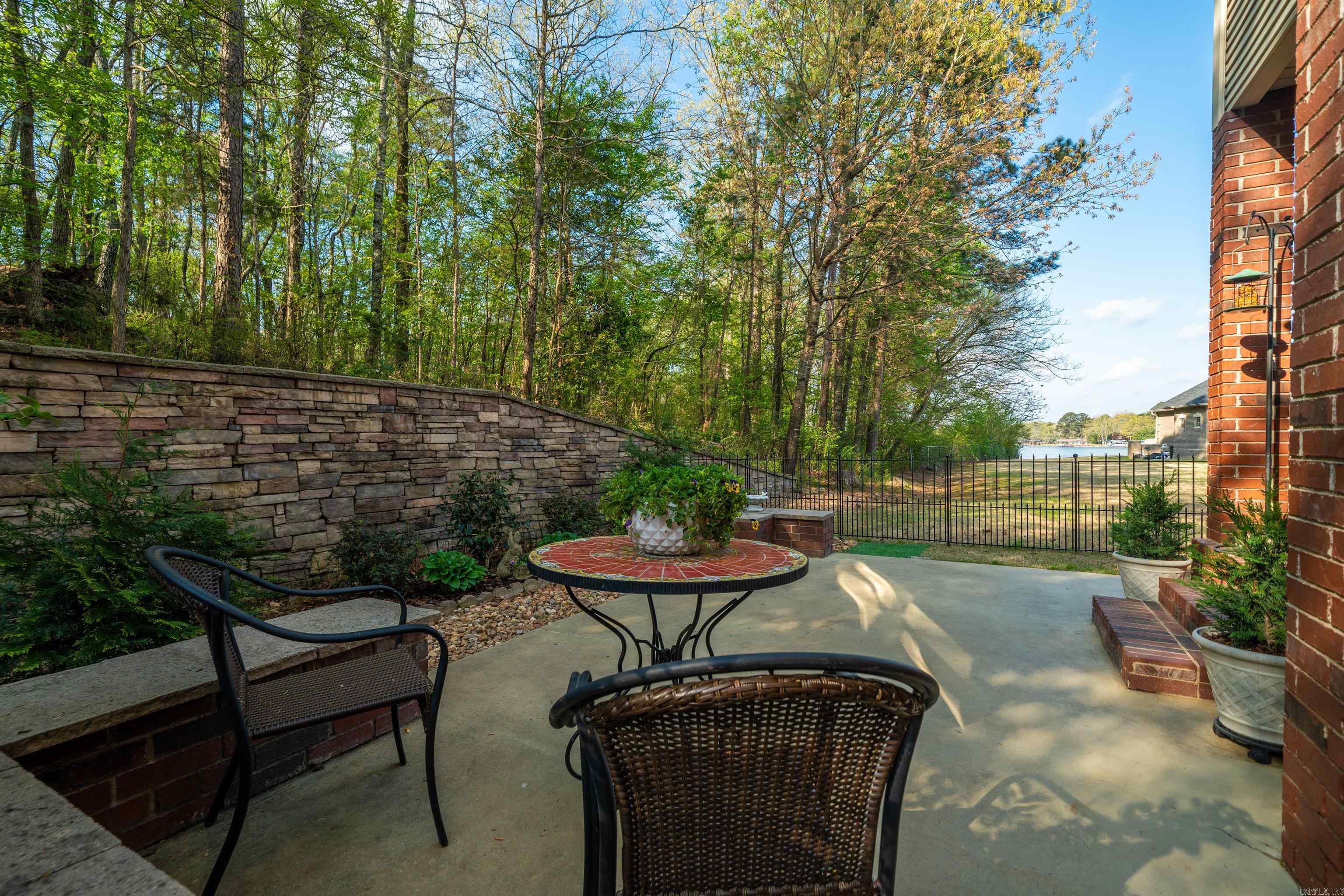 BURCHWOOD COVE - Residential