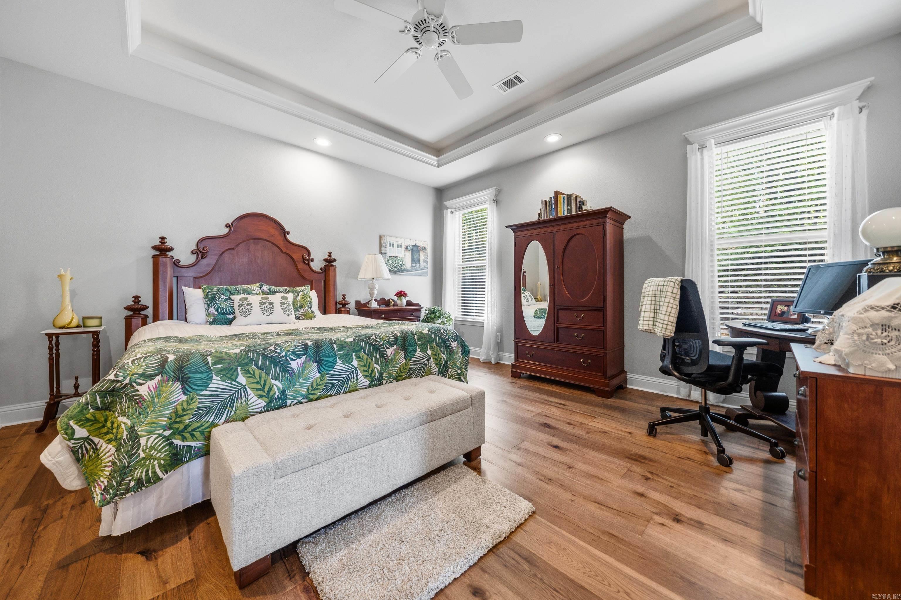 BURCHWOOD COVE - Residential