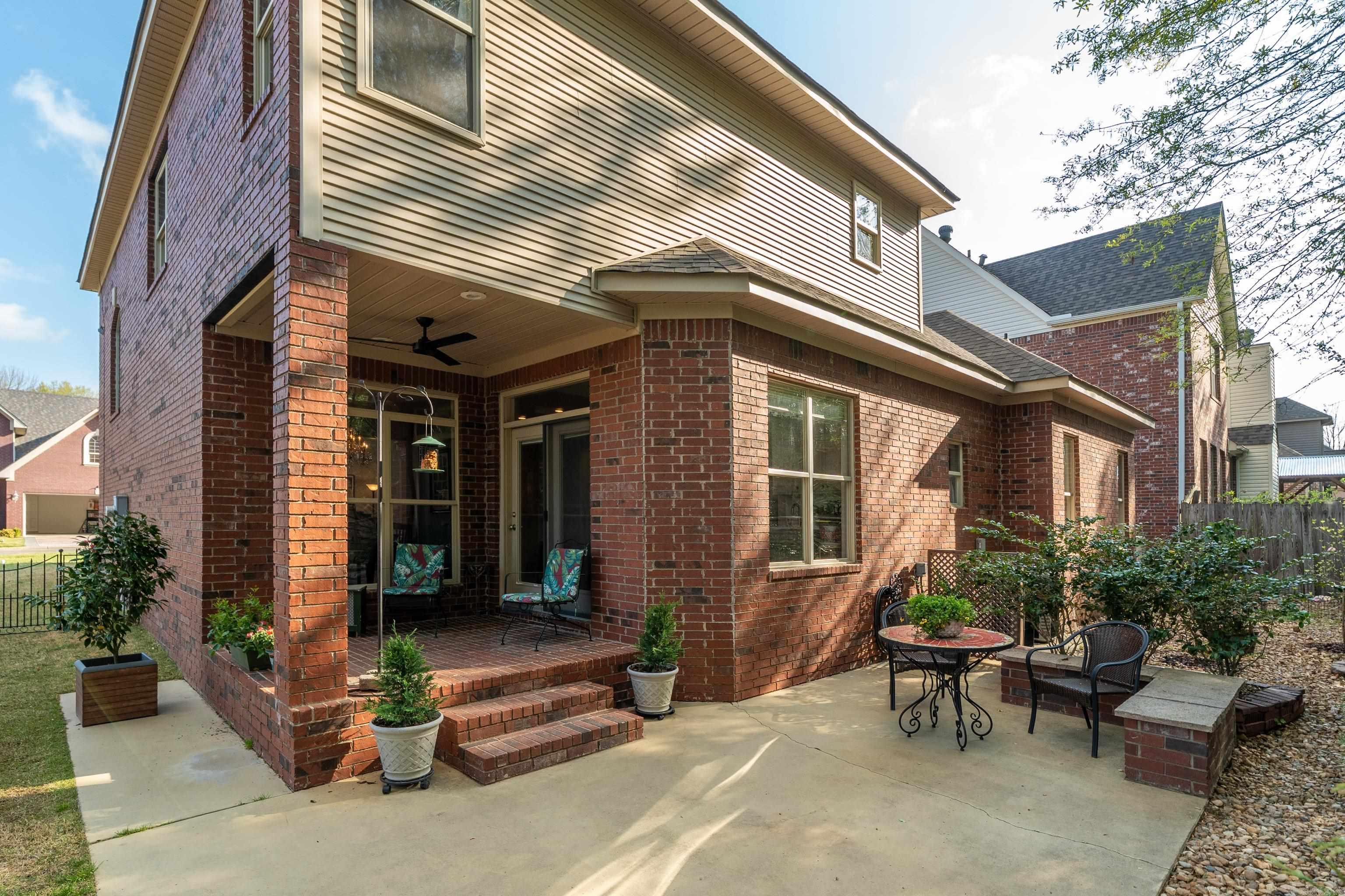 BURCHWOOD COVE - Residential