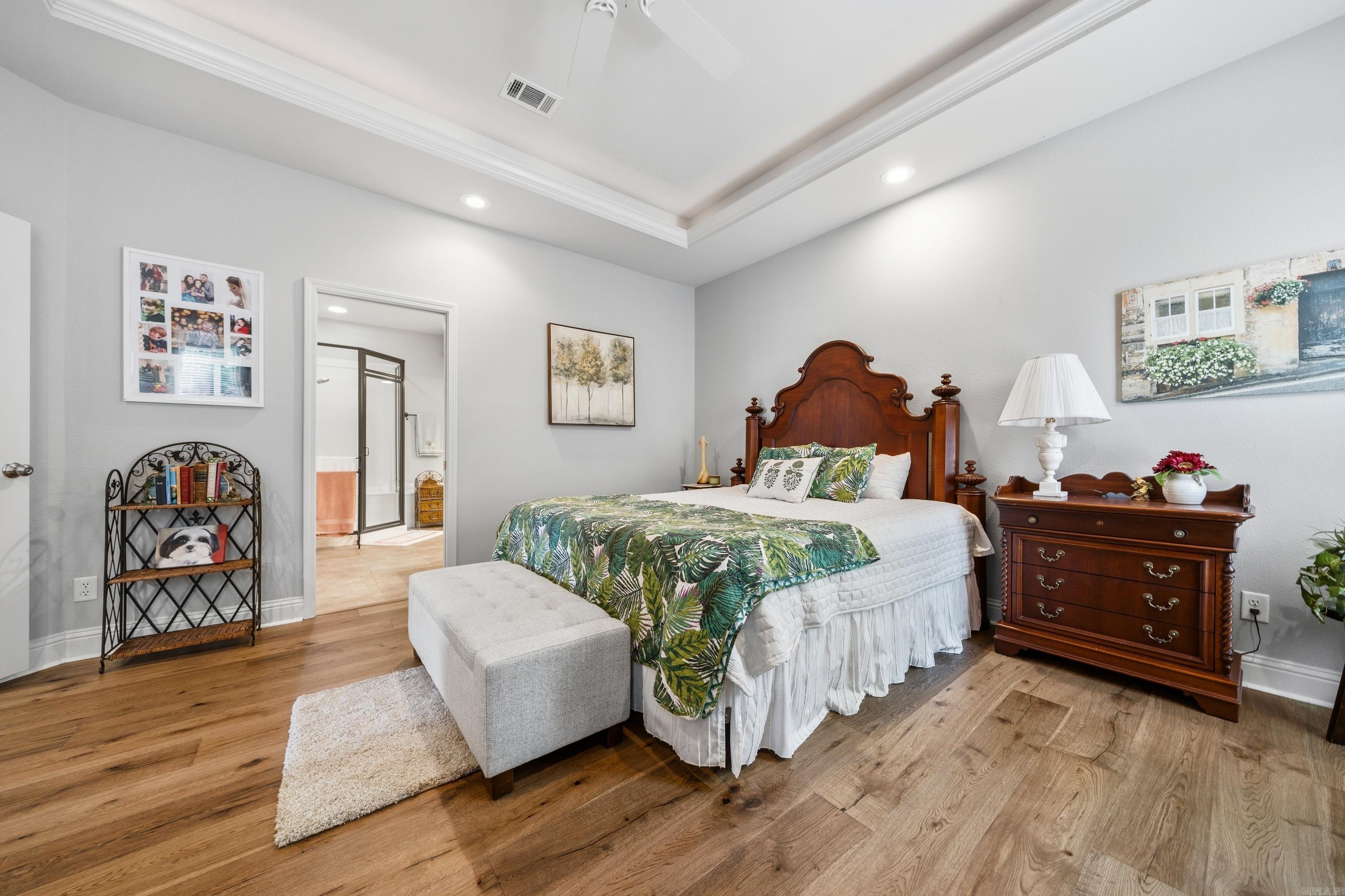 BURCHWOOD COVE - Residential