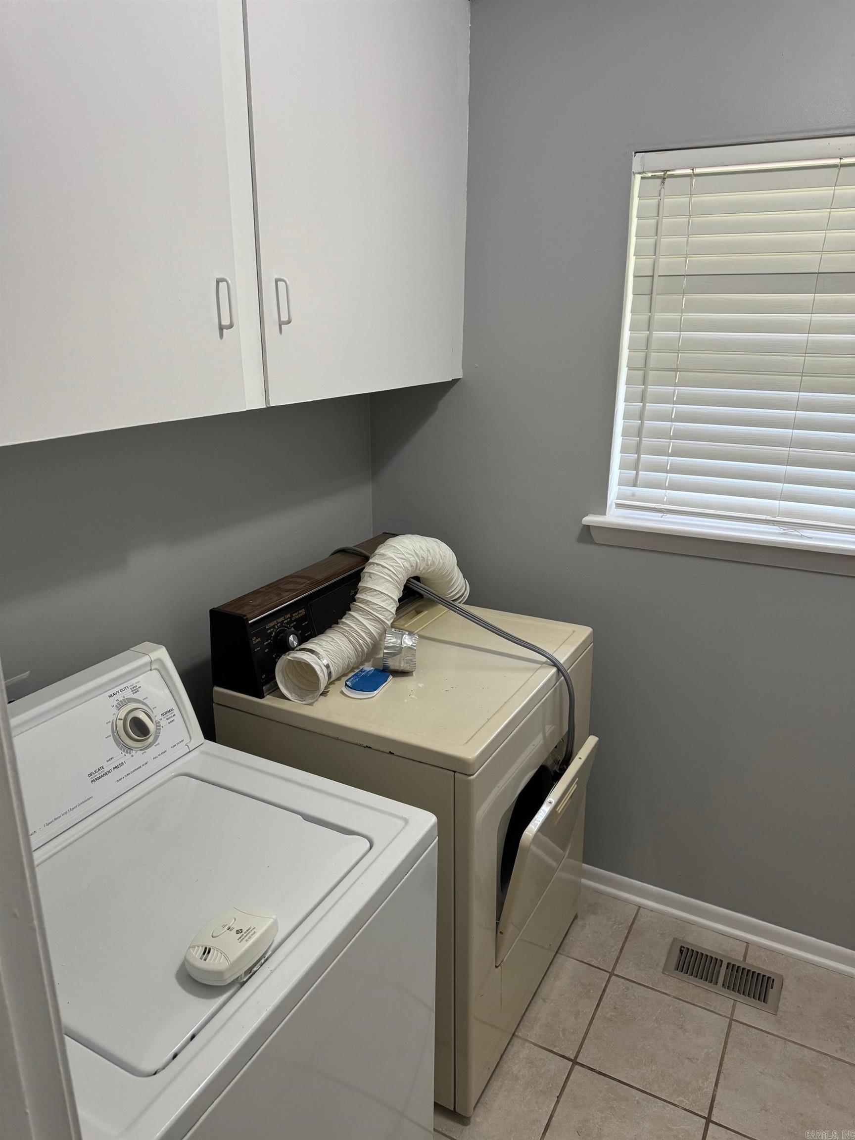 LAKEWOOD VILLAGE - Residential