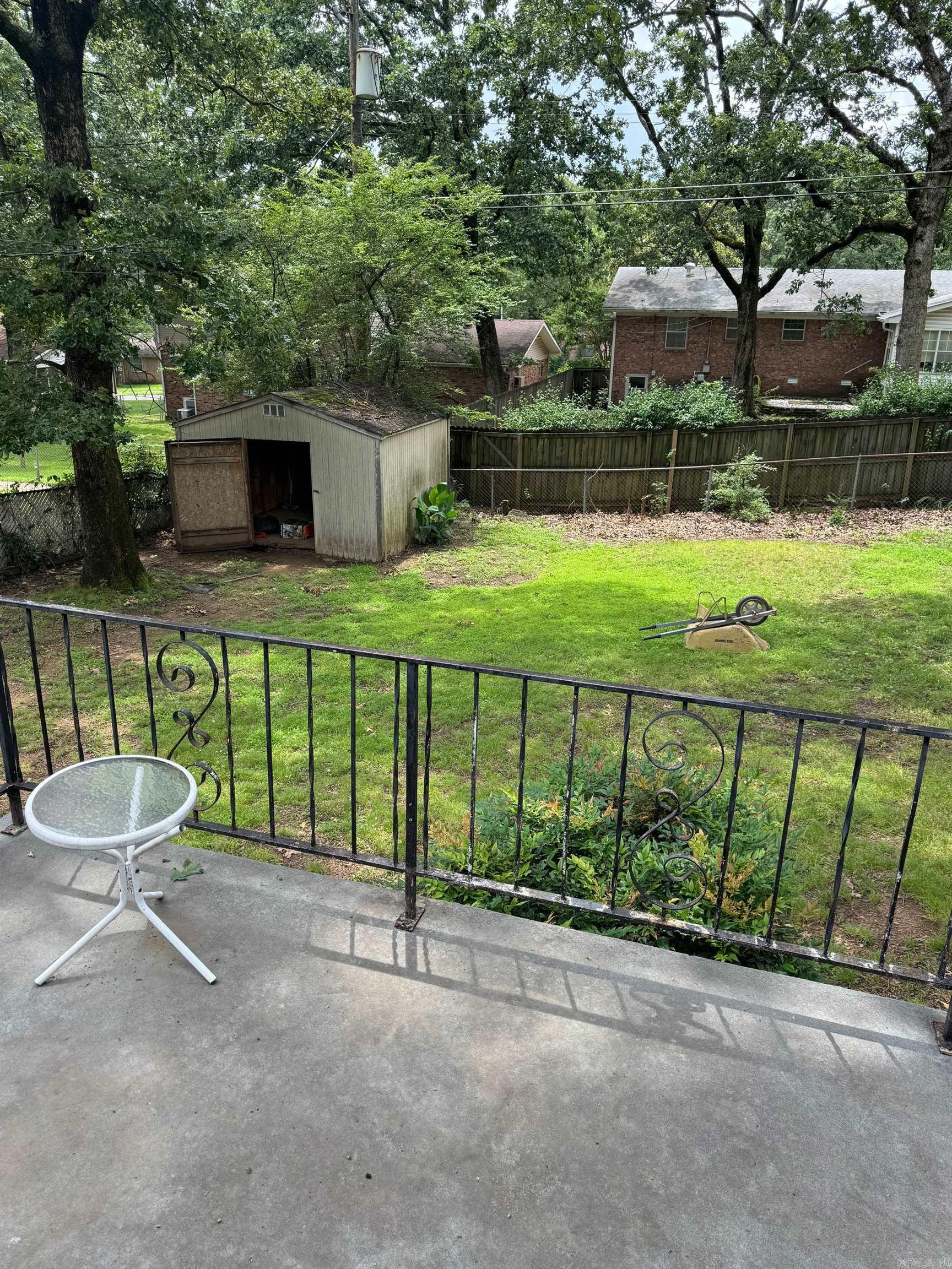 LAKEWOOD VILLAGE - Residential