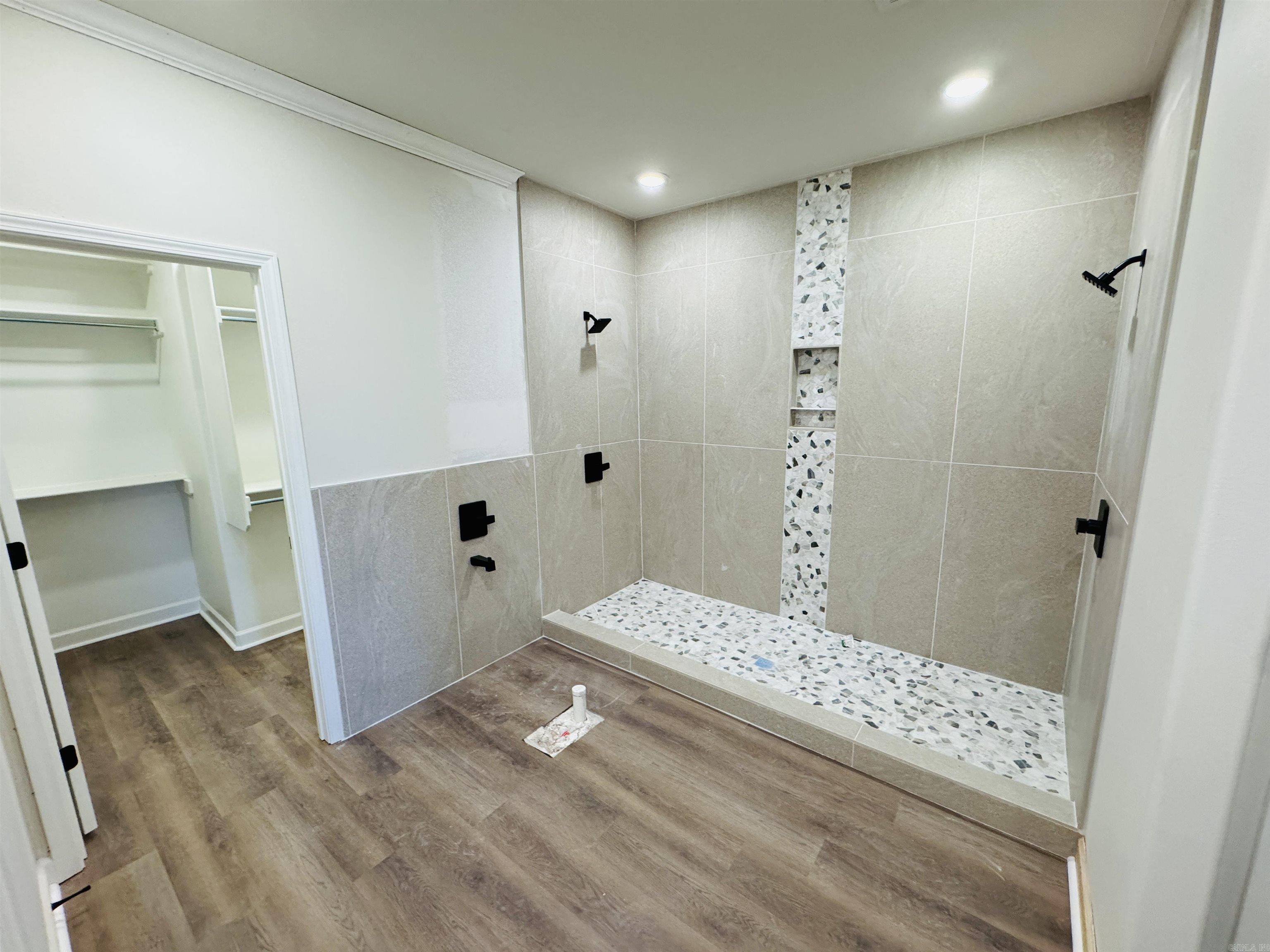 Forest Oaks Phase III - Residential