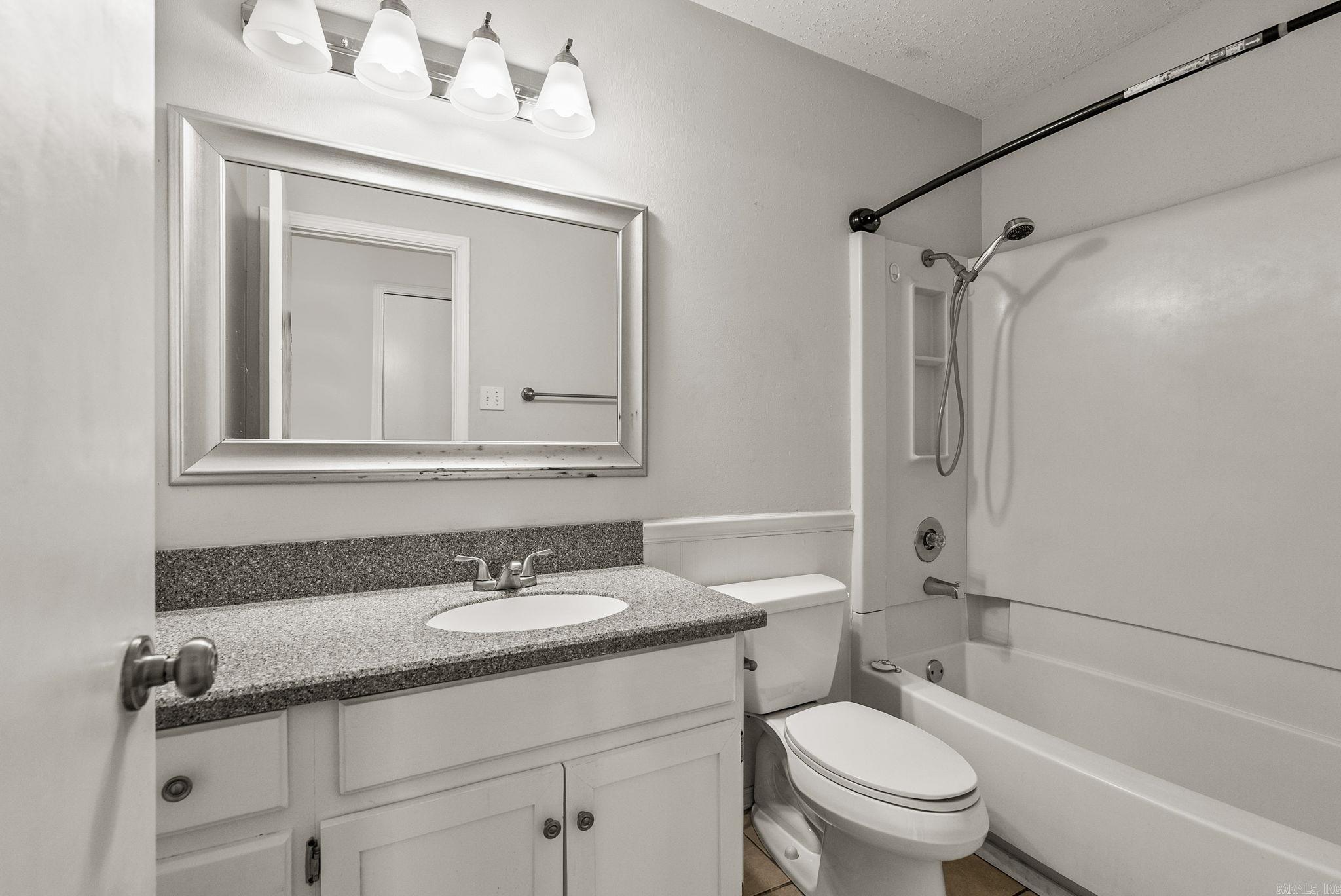 ROLLING OAKS - Residential