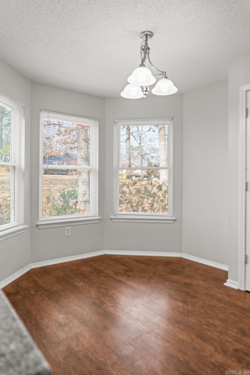 ROLLING OAKS - Residential