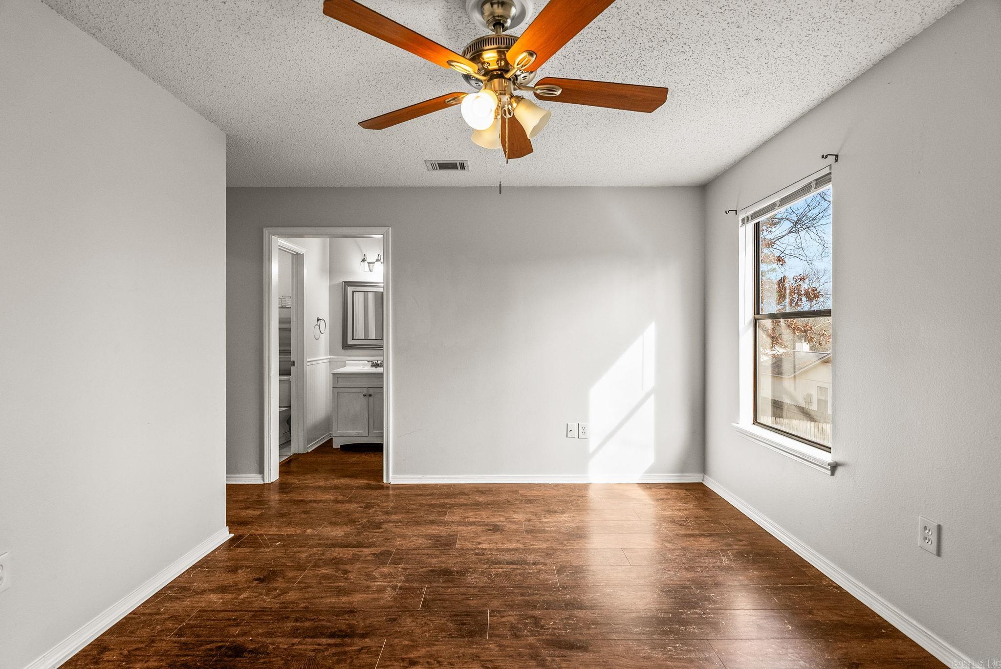 ROLLING OAKS - Residential