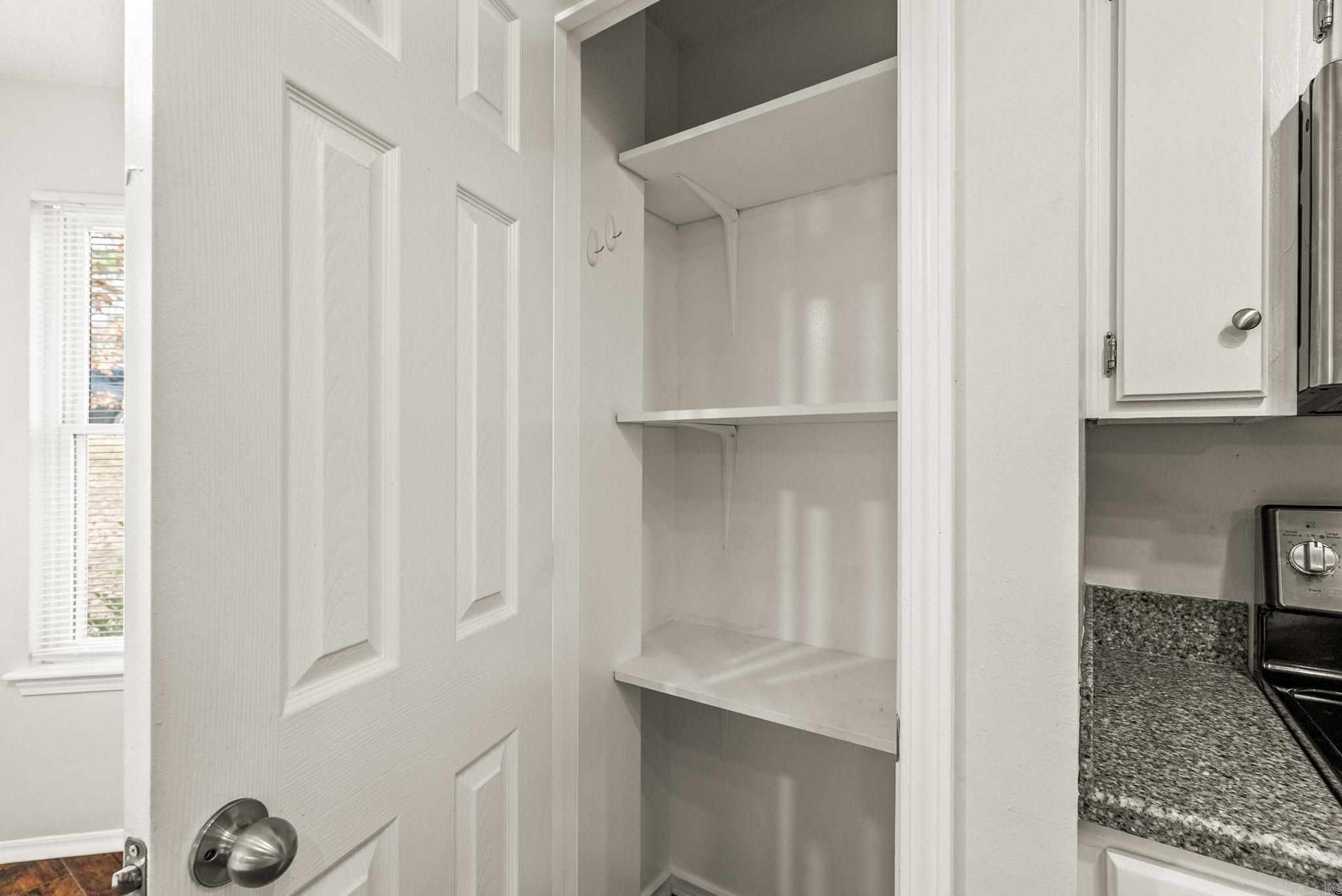 ROLLING OAKS - Residential