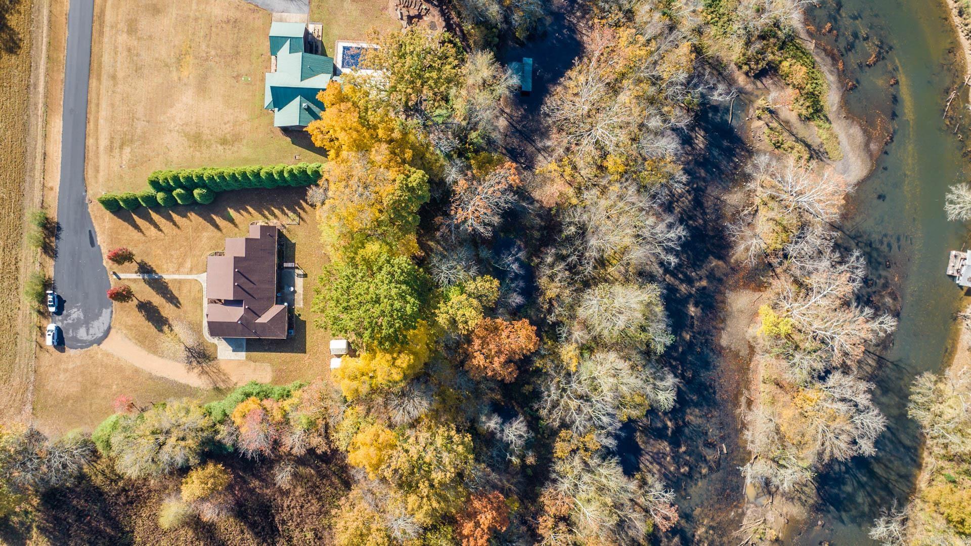 EAST RIVER DRIVE ESTATES - Residential