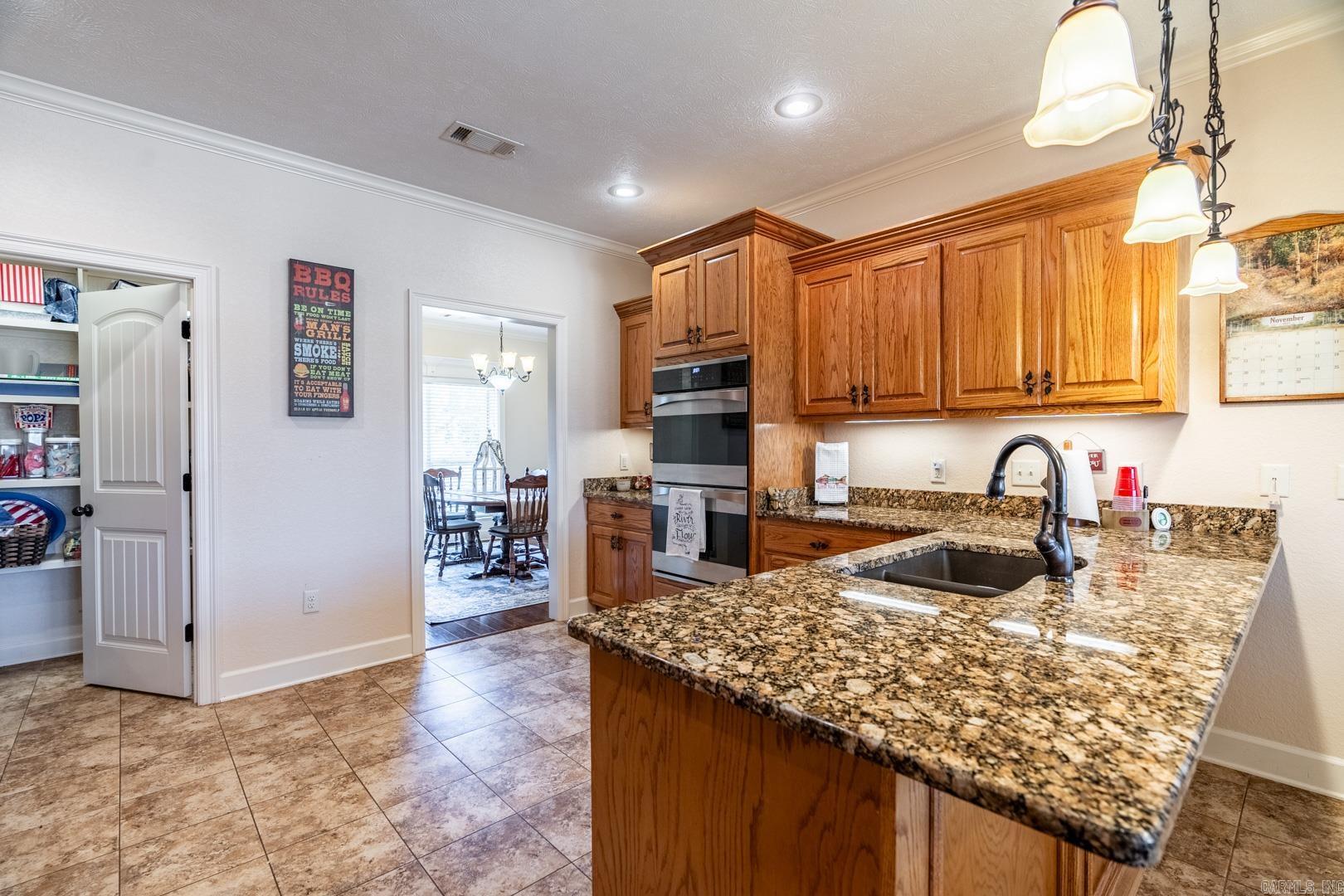 EAST RIVER DRIVE ESTATES - Residential