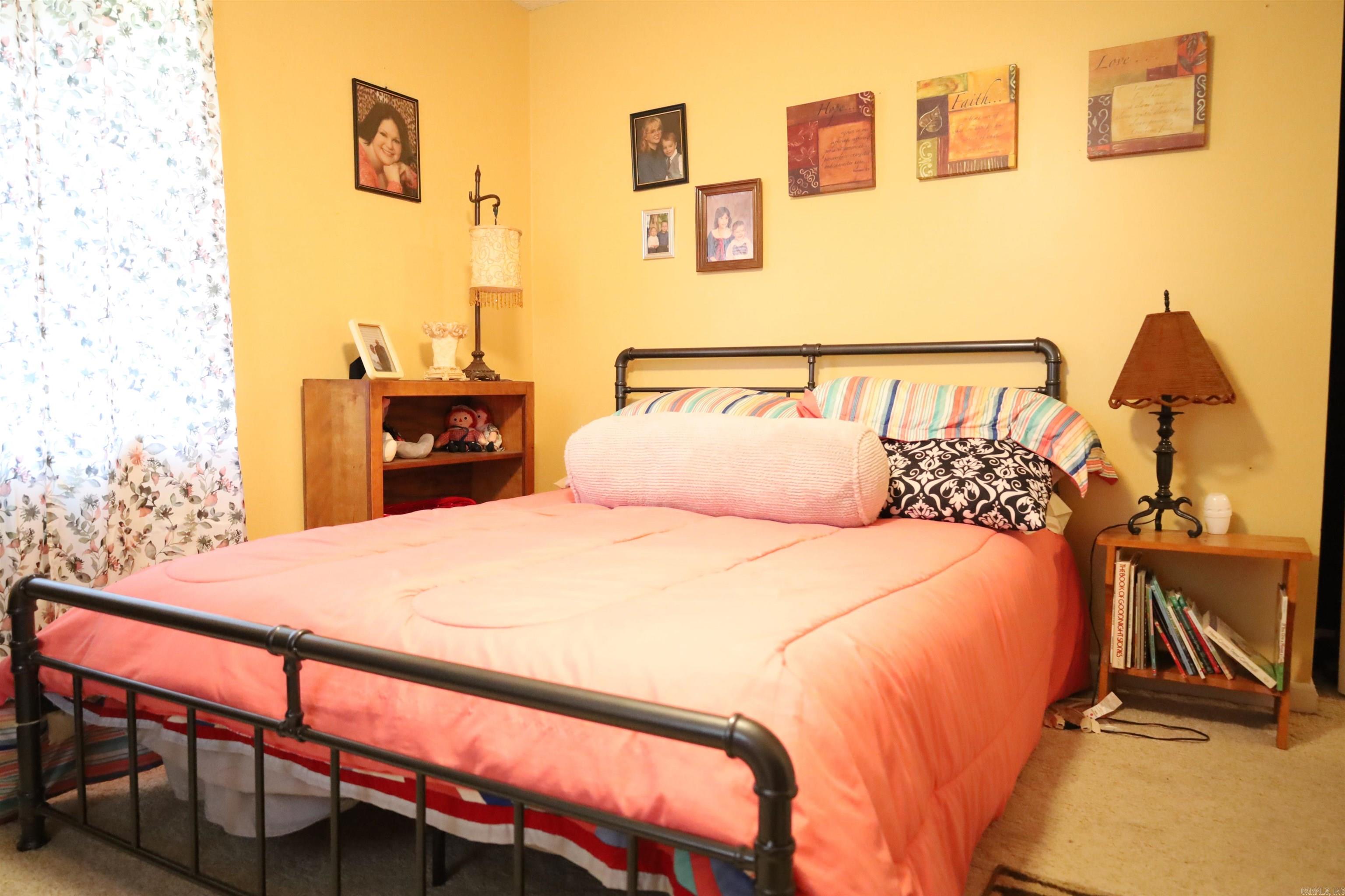 BLACKWOOD & BONE - Residential