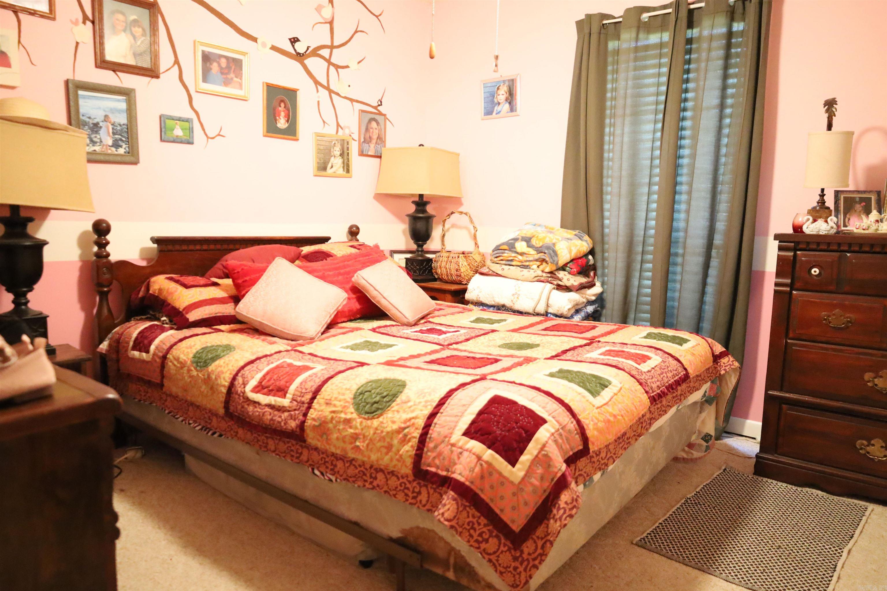 BLACKWOOD & BONE - Residential