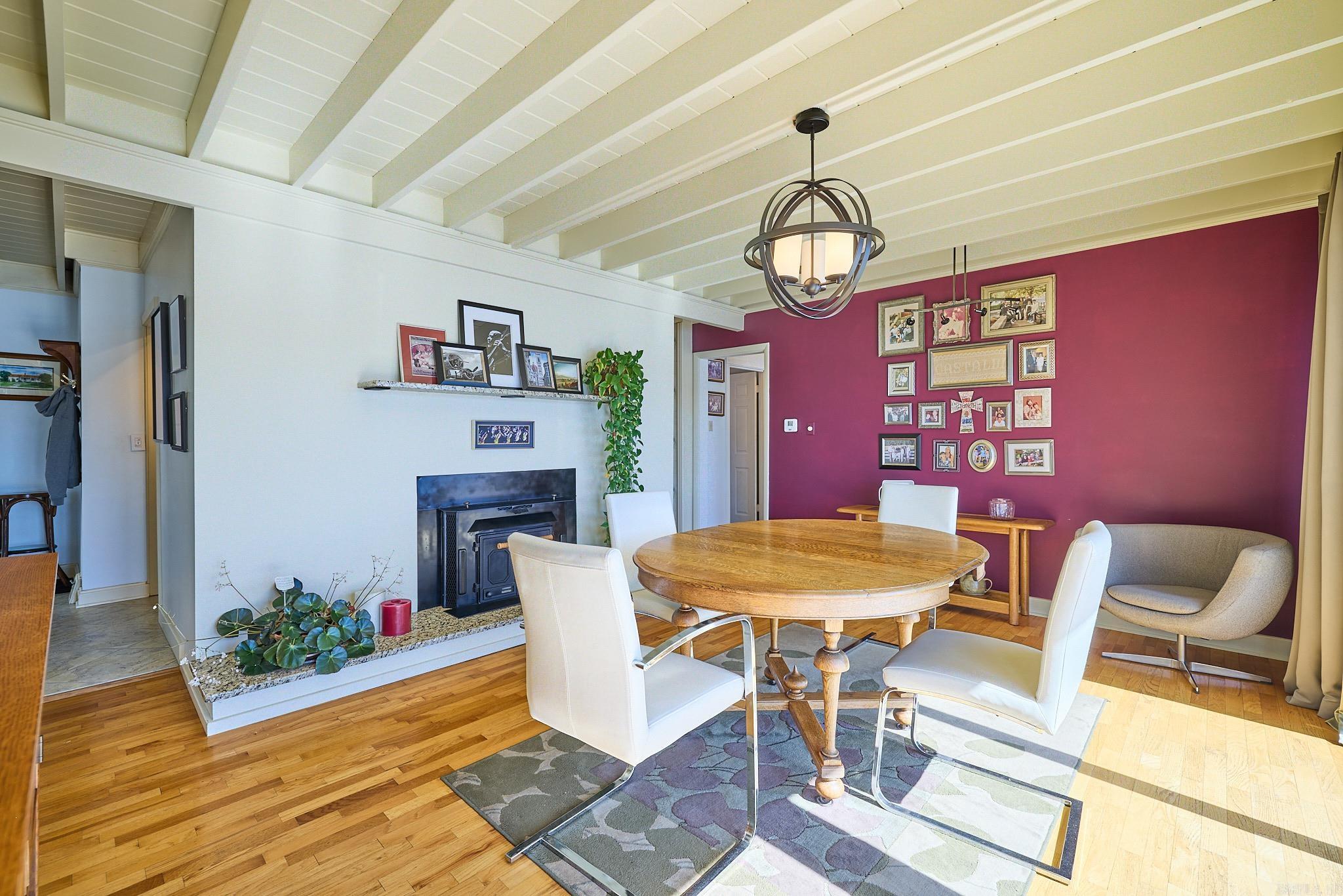 Lake View - Residential