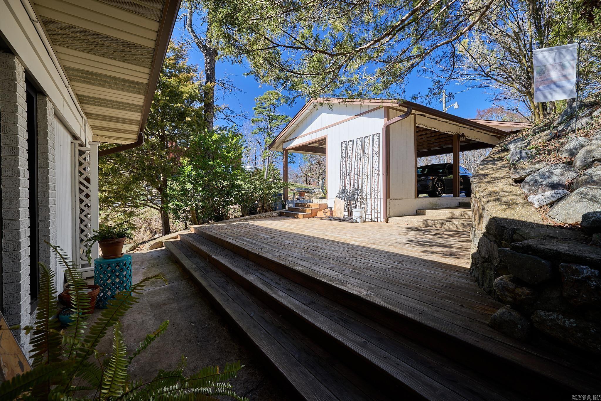 Lake View - Residential