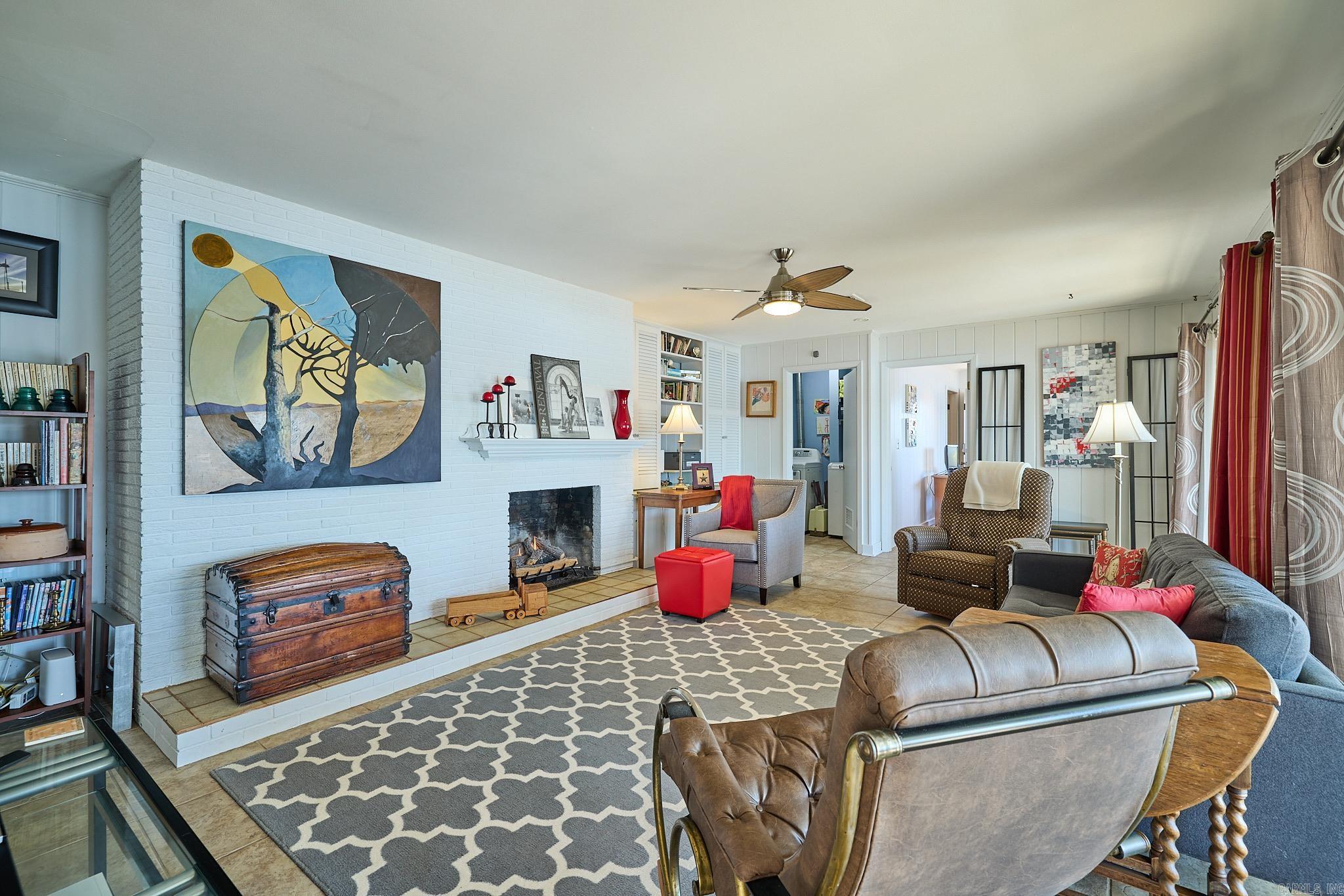 Lake View - Residential