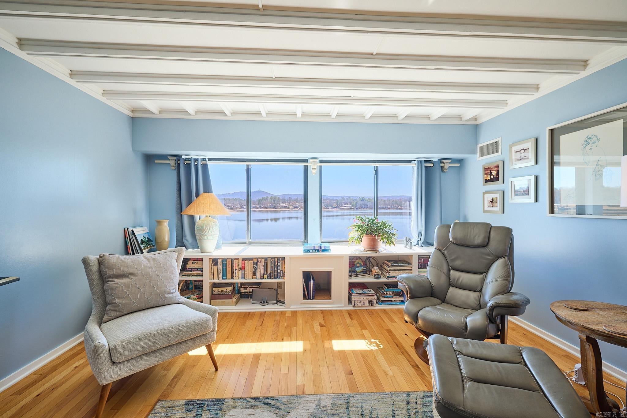 Lake View - Residential
