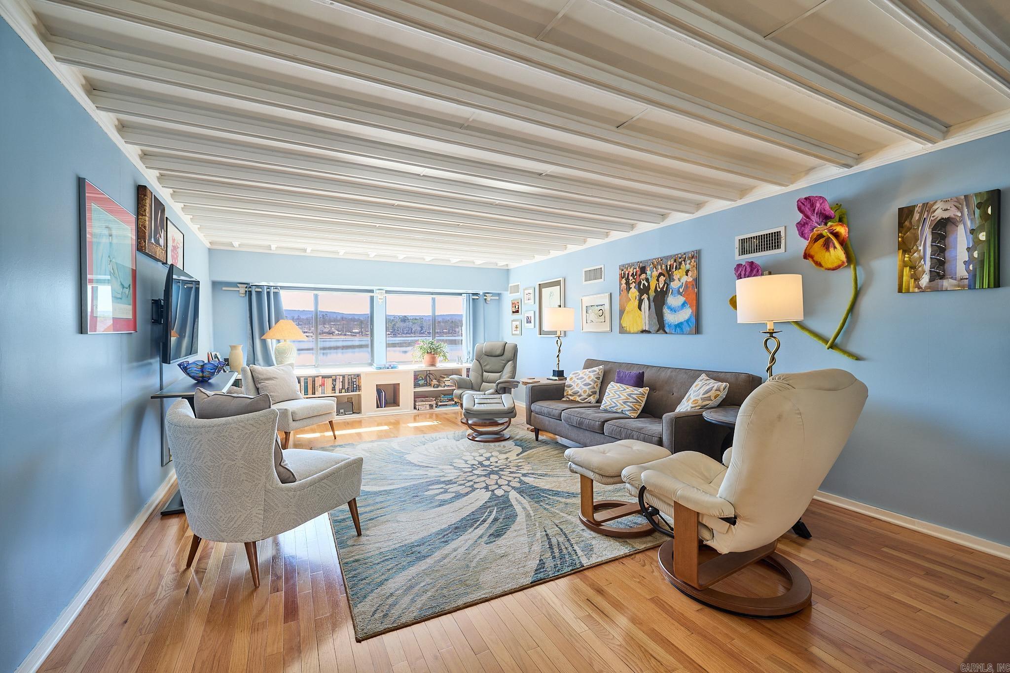 Lake View - Residential