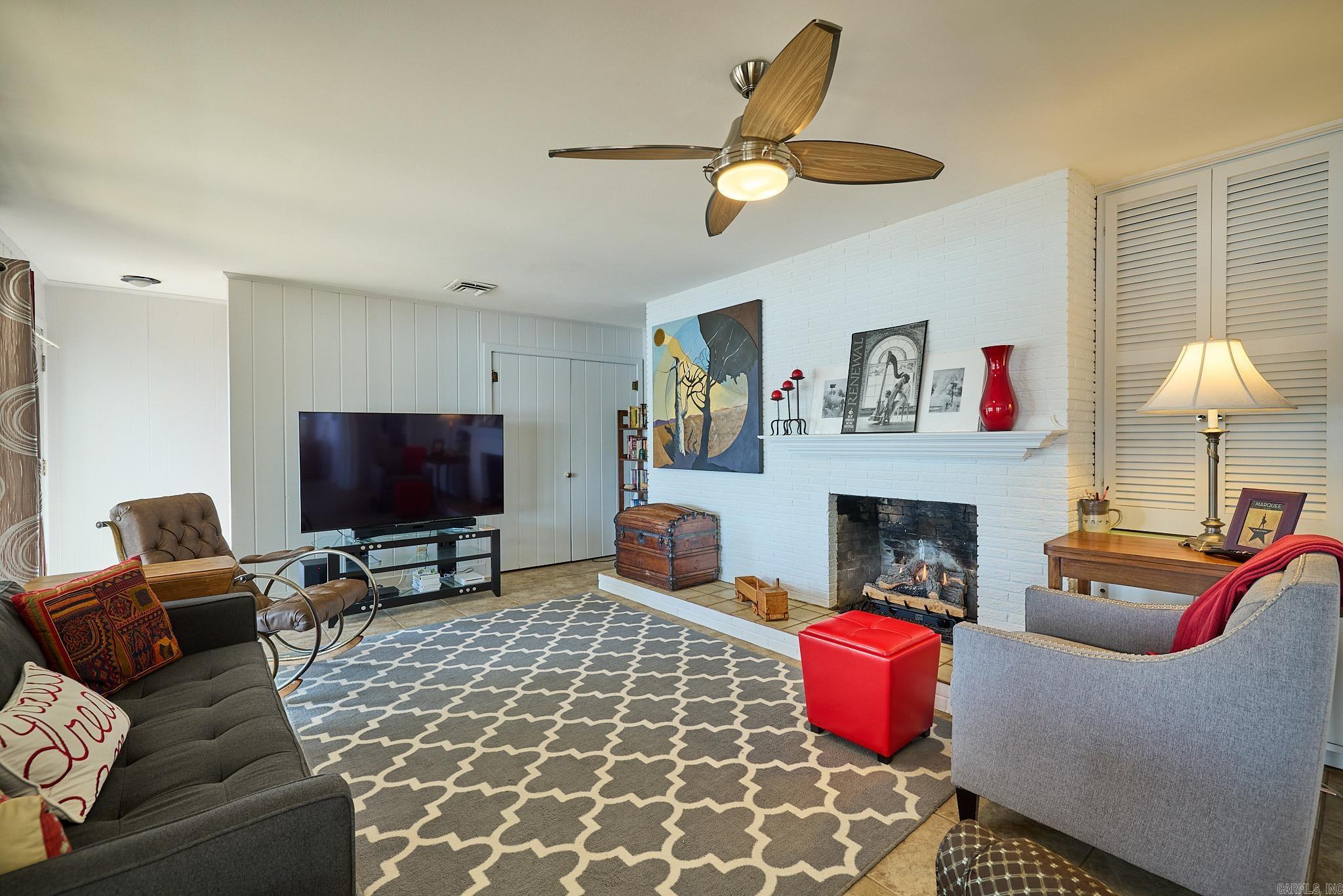 Lake View - Residential
