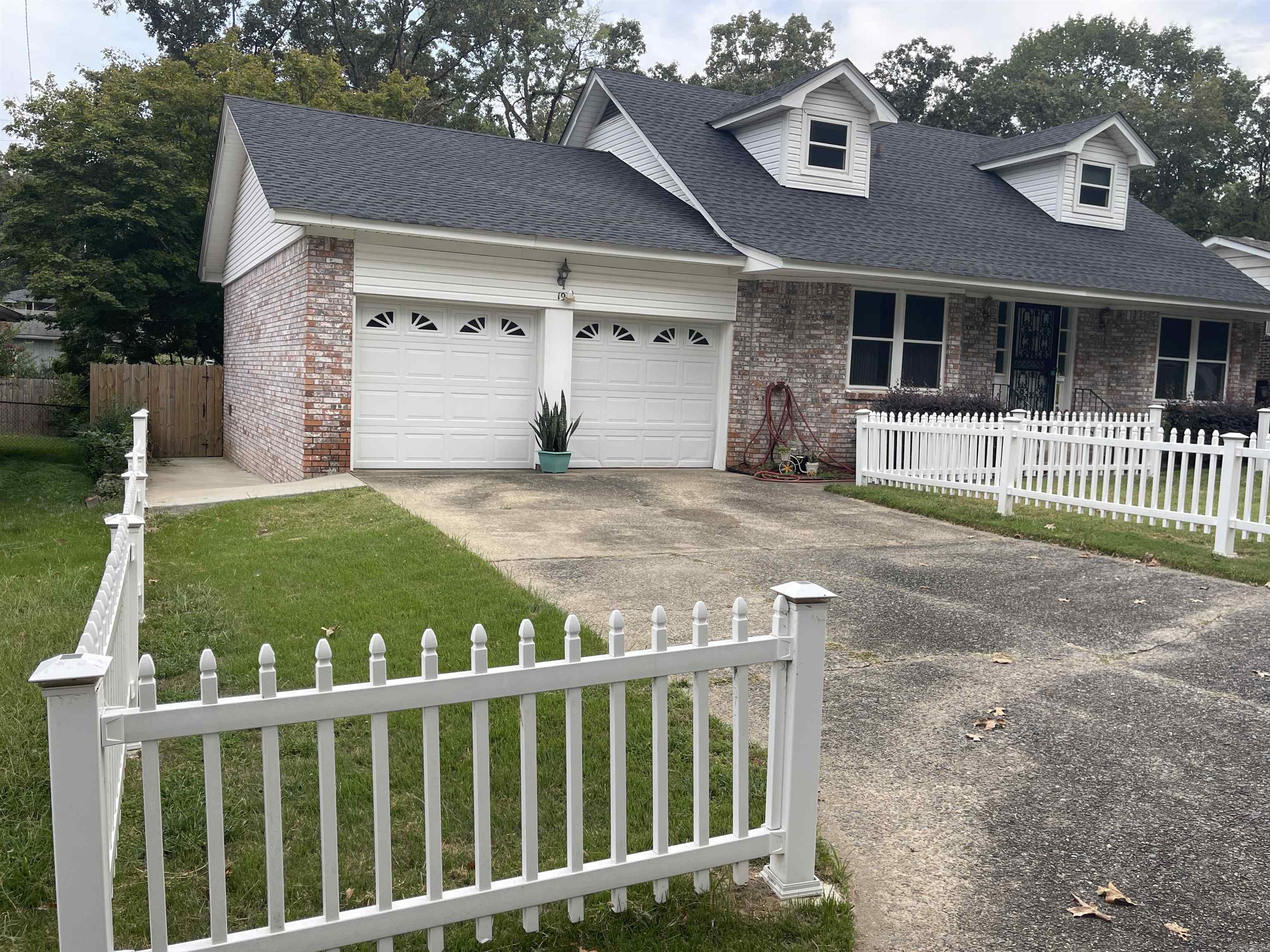Beautiful home, 2 bed with full bath down & 2 bed full bath up. Central air 2 yr, water heater 1 yr, roof 2 yr, solar panels 2 yr. Very large covered porch, great for entertaining.