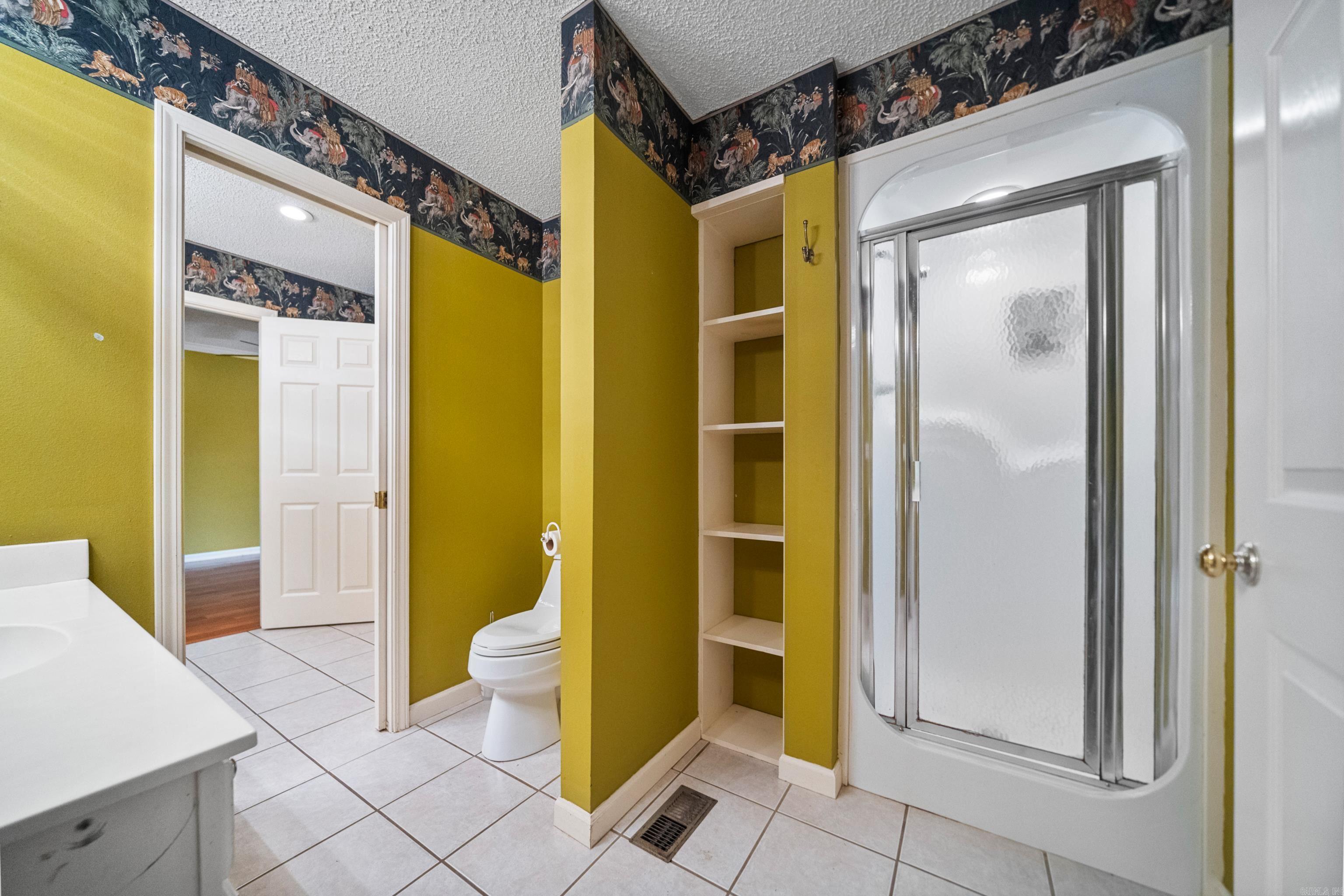 CLEVELAND SHORES - Residential