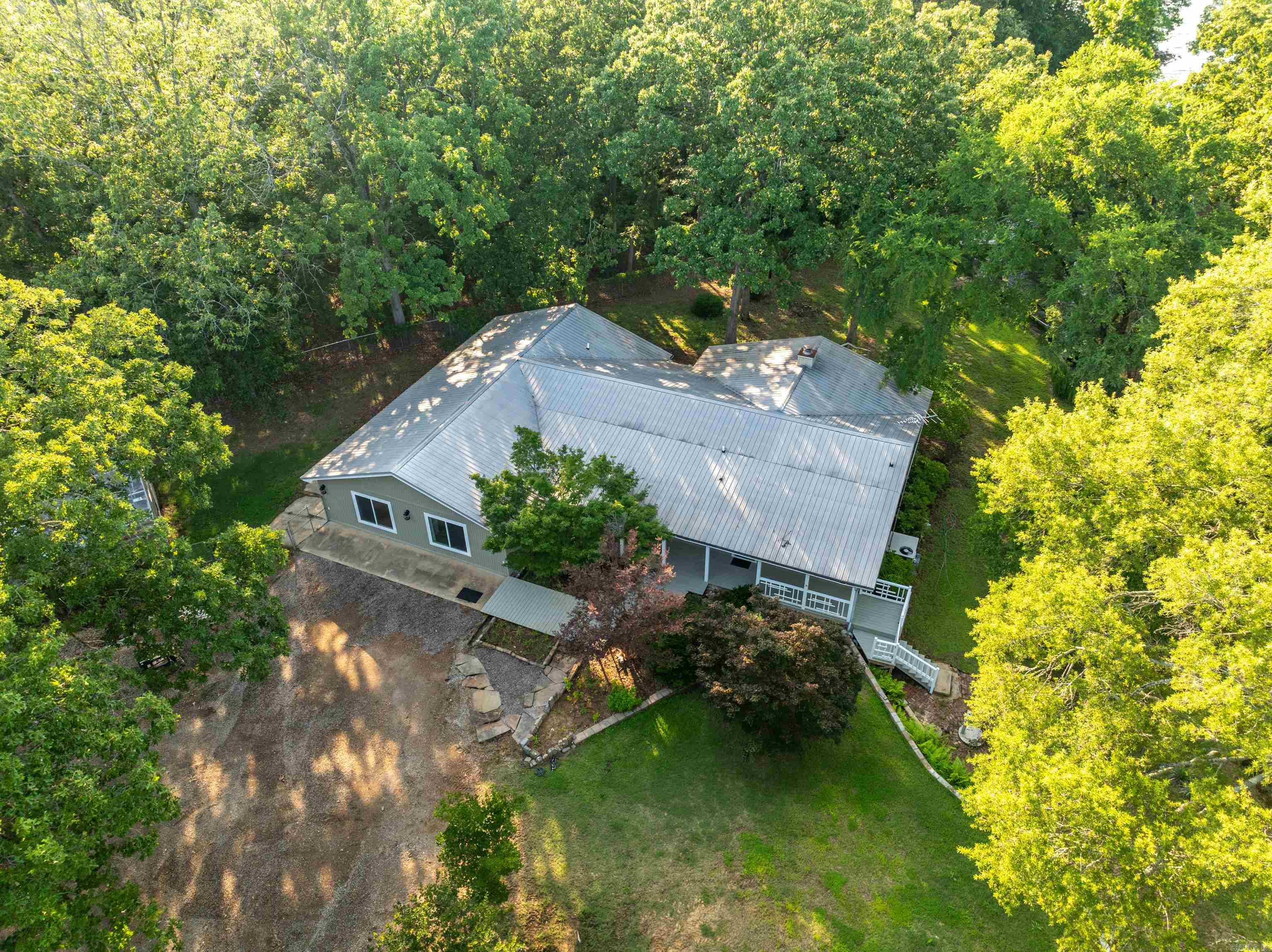 CLEVELAND SHORES - Residential