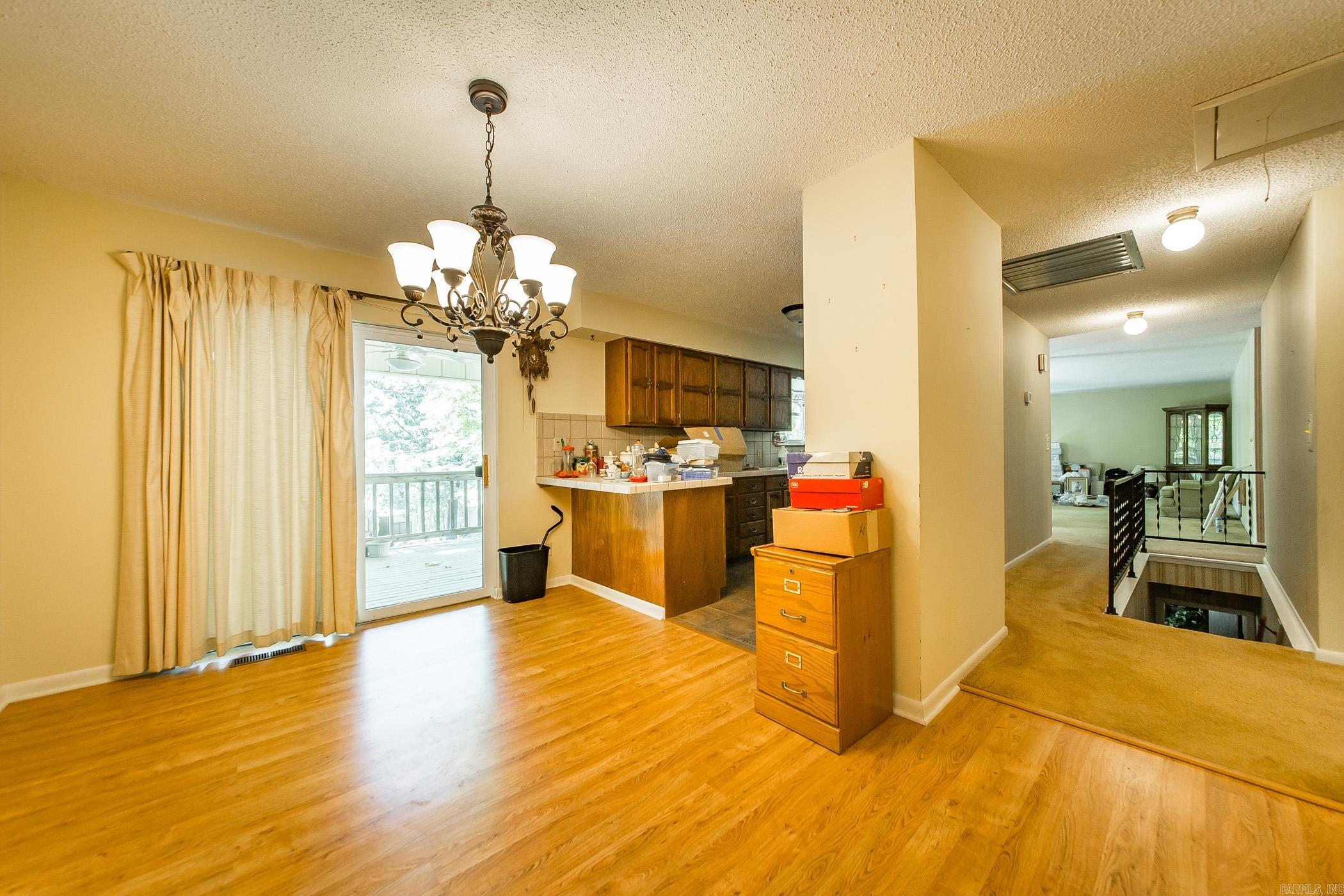 CHELSEA GLADE - Residential