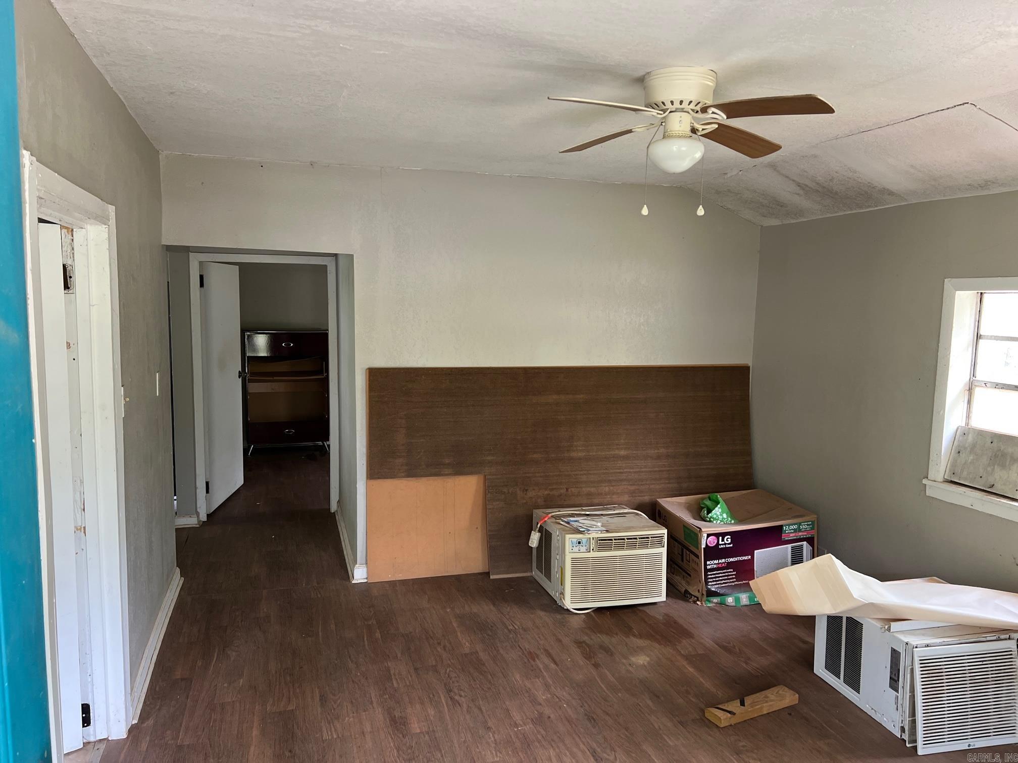 Haltoms - Residential