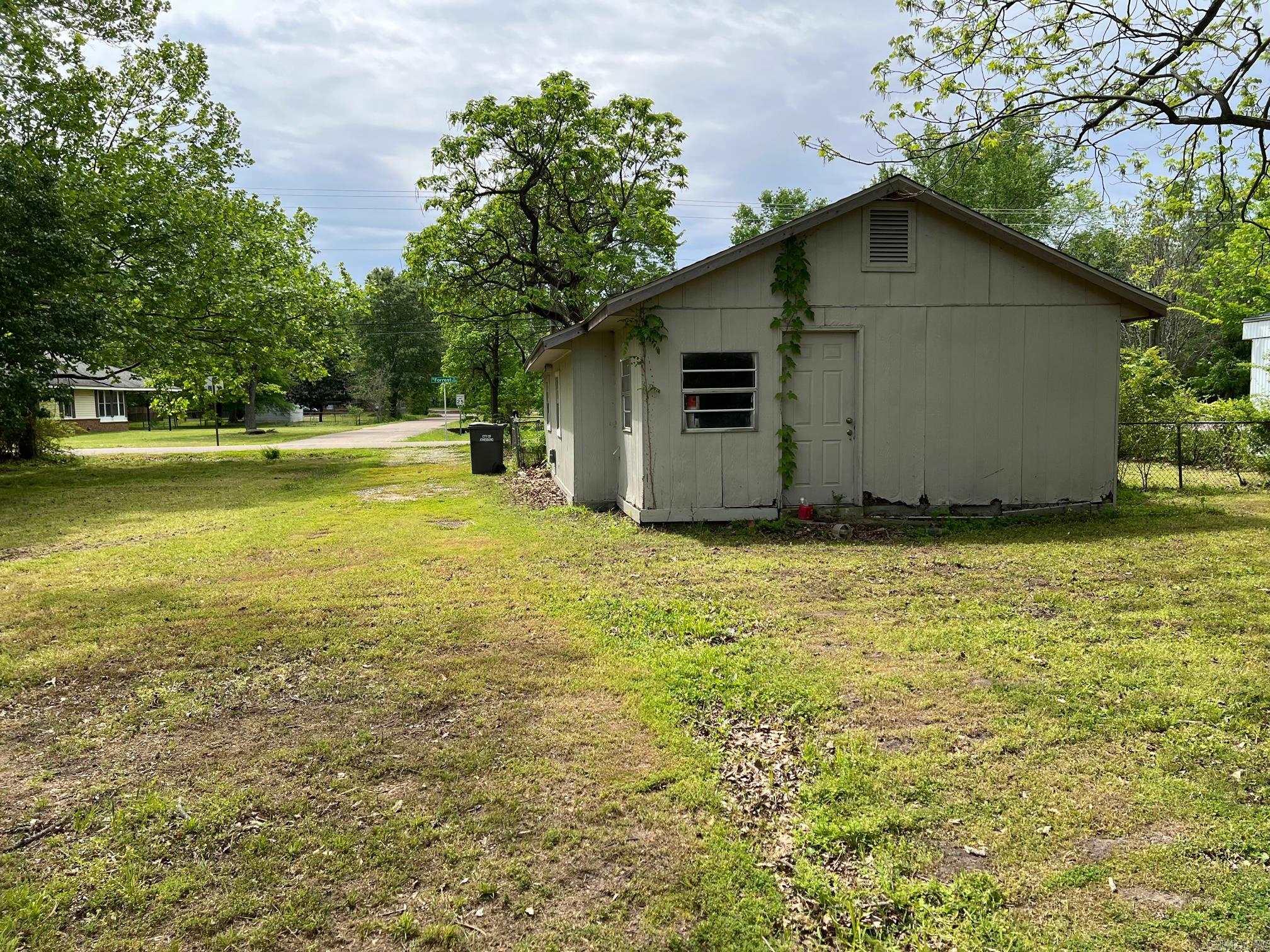 Haltoms - Residential