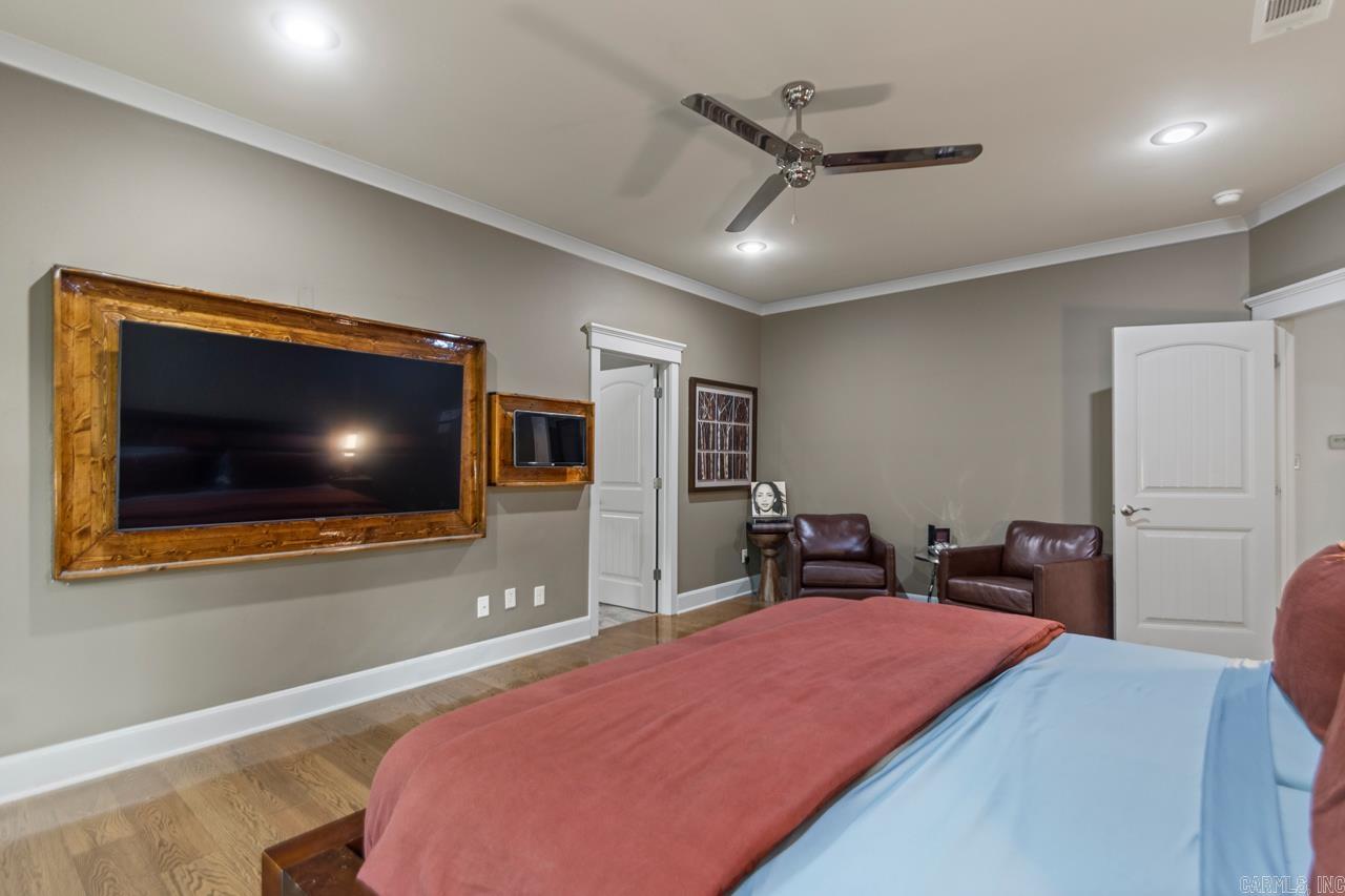 WOODLANDS EDGE - Residential