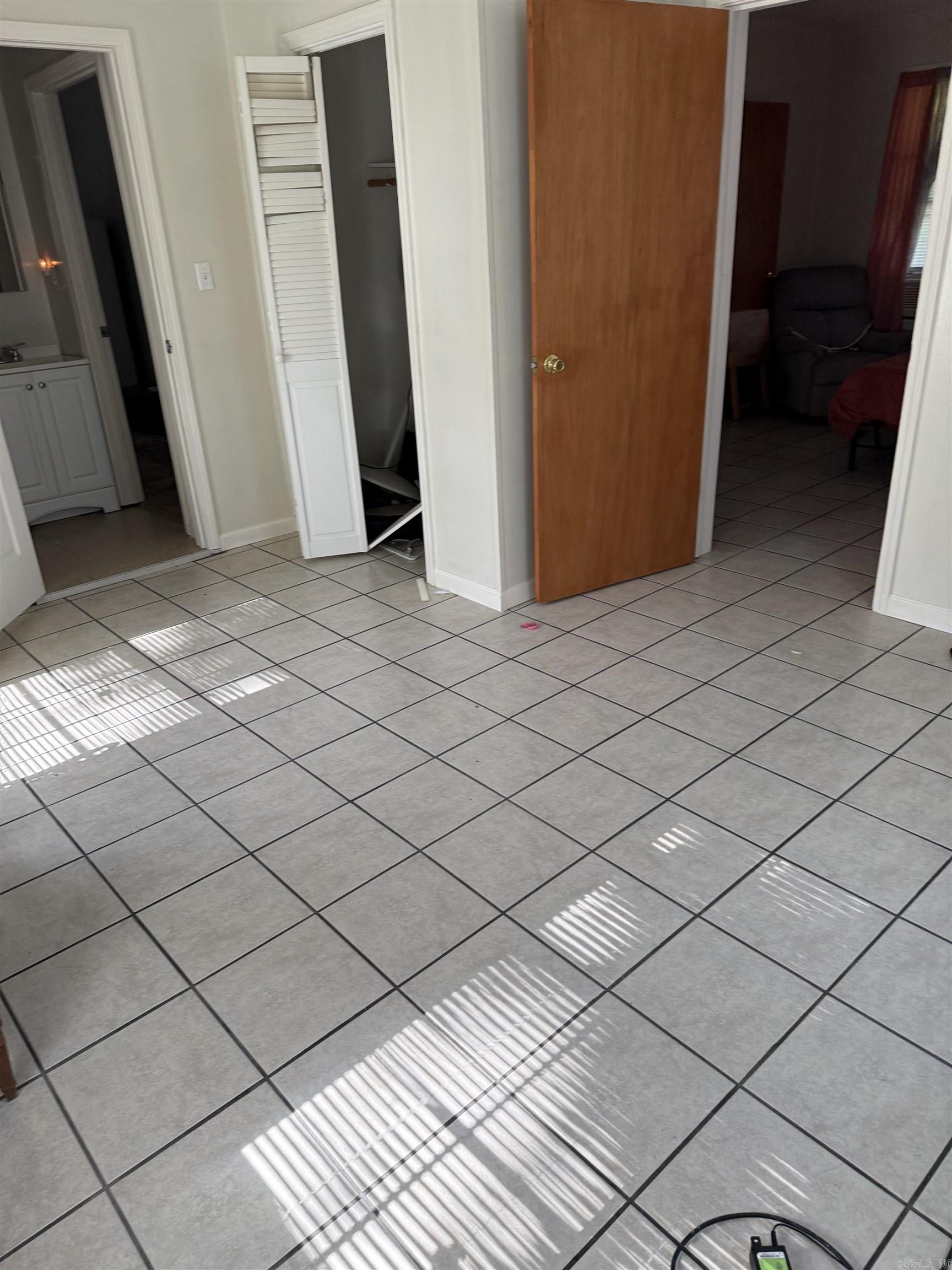 CROSSETT ORIGINAL - Residential