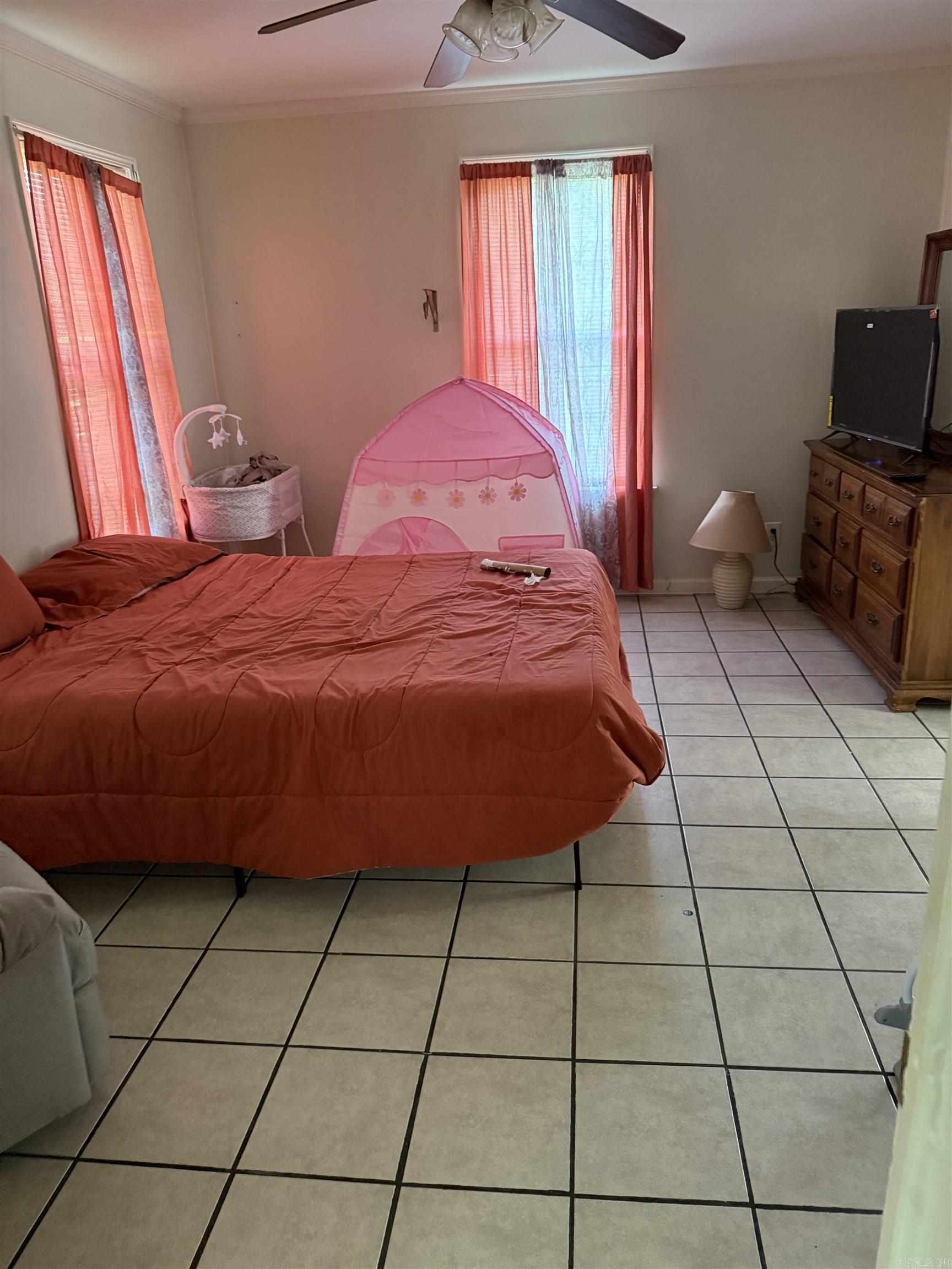 CROSSETT ORIGINAL - Residential