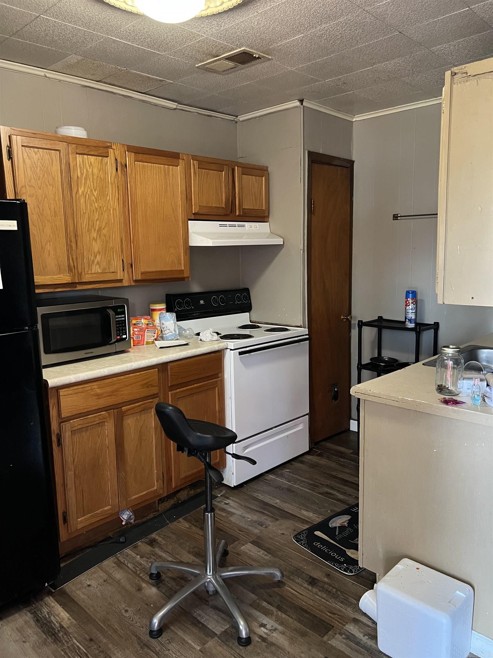 RAINEYS MINOR - Residential