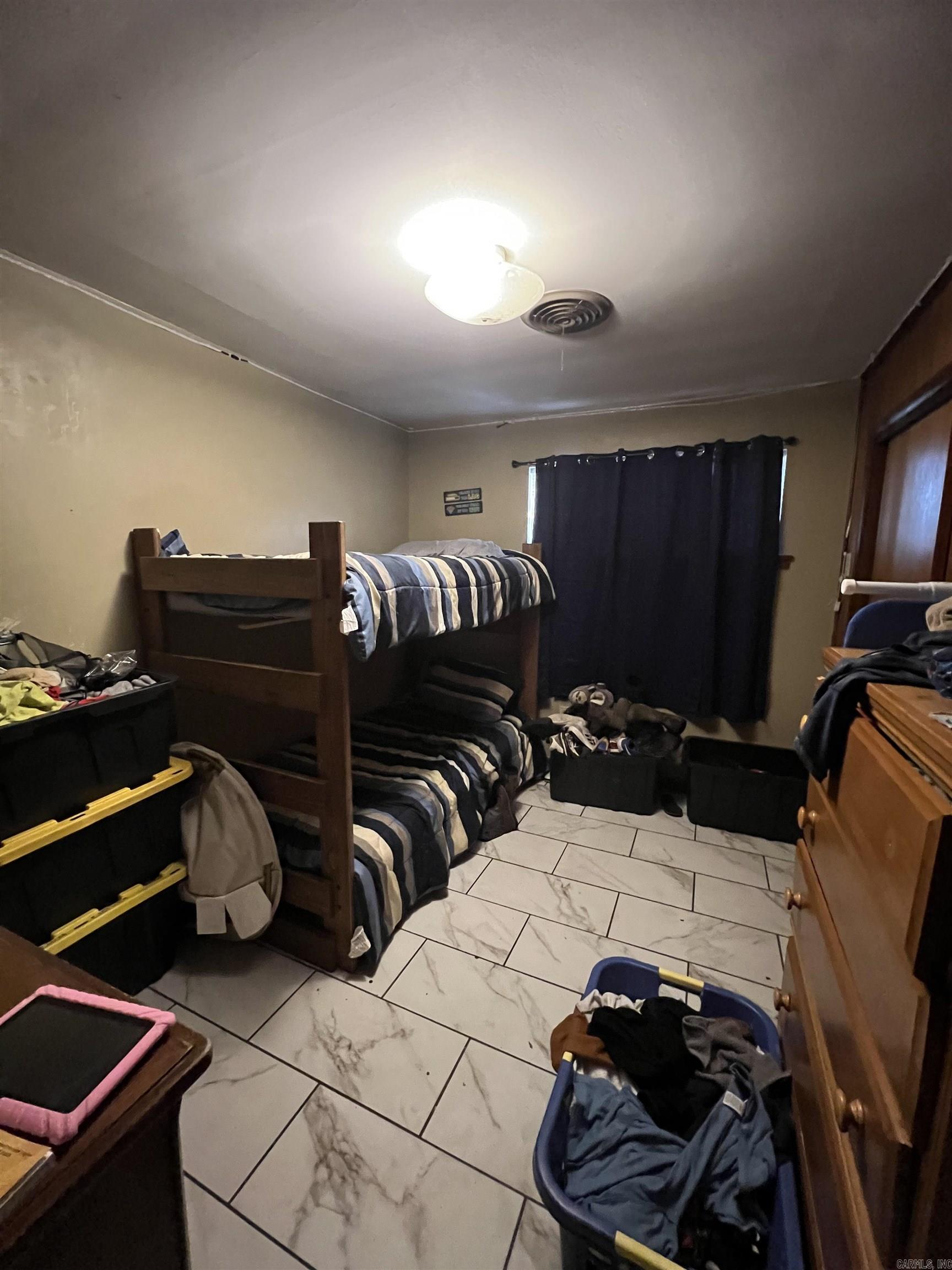 RAINEYS MINOR - Residential