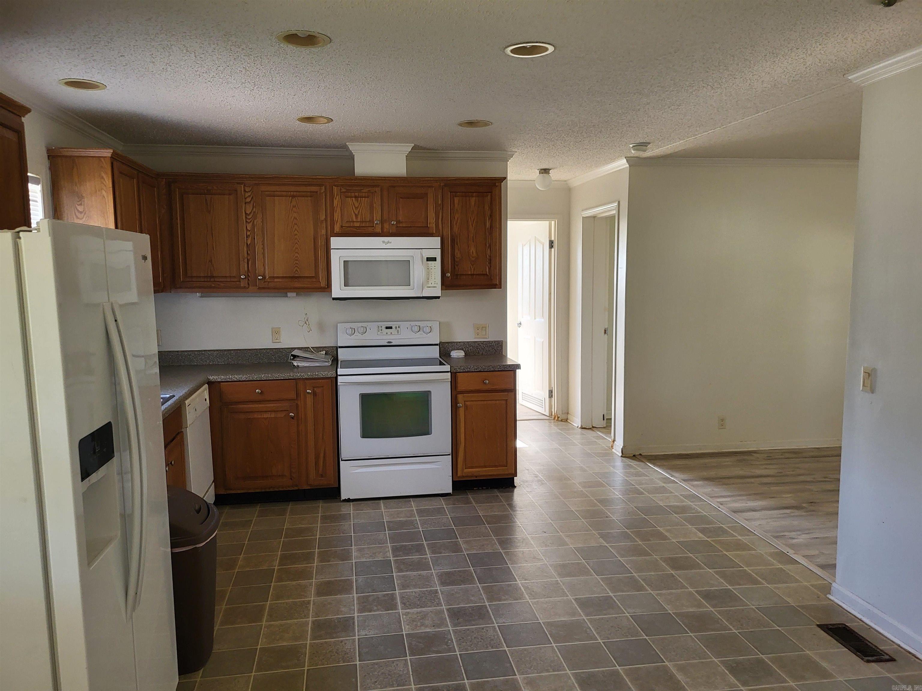 JONES/SMITH SD - Residential