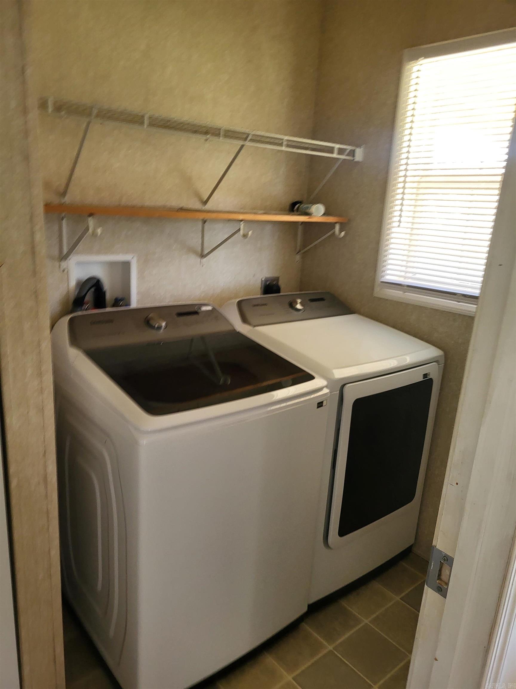 JONES/SMITH SD - Residential