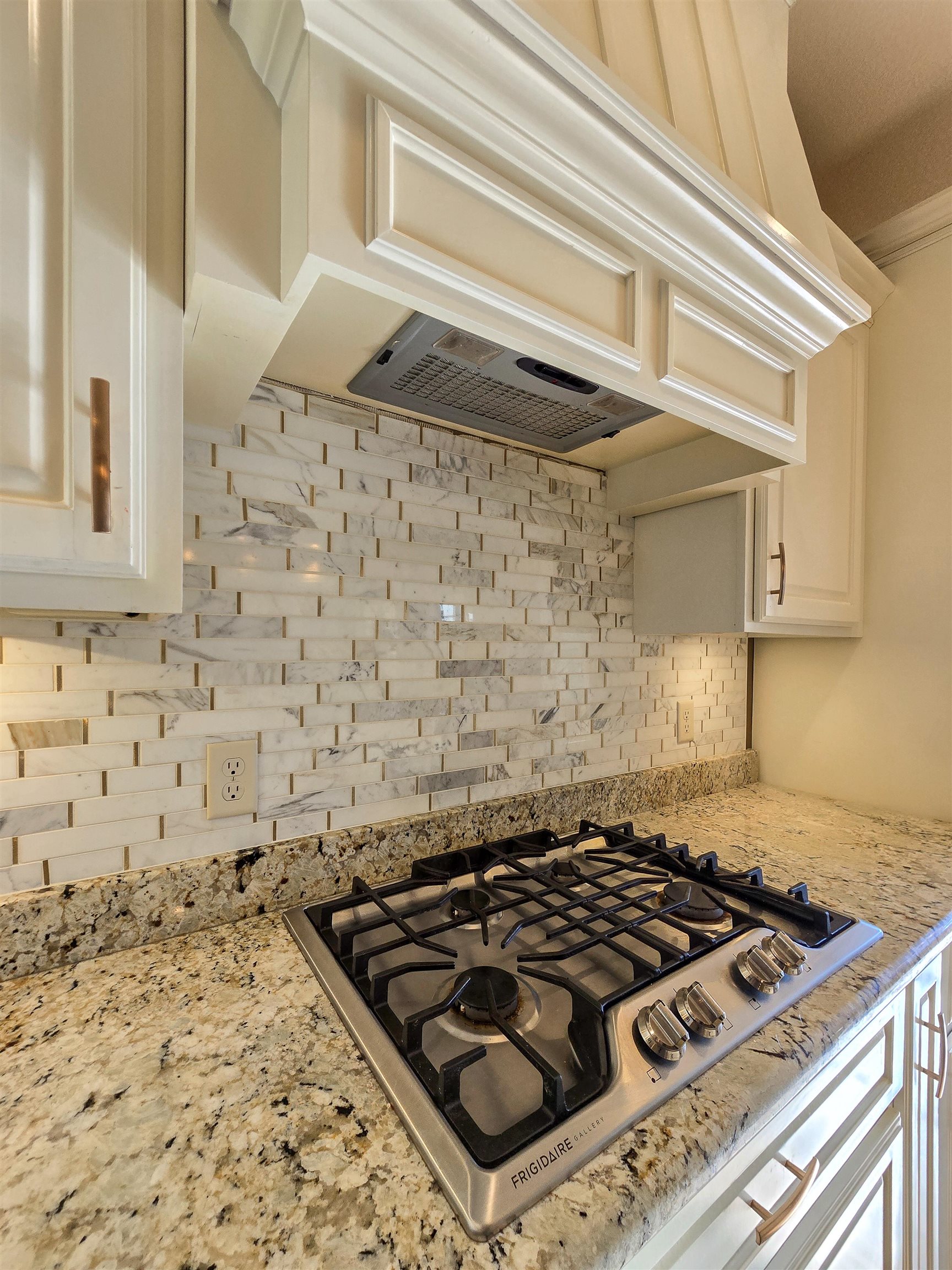 Jamestown Manor - Residential