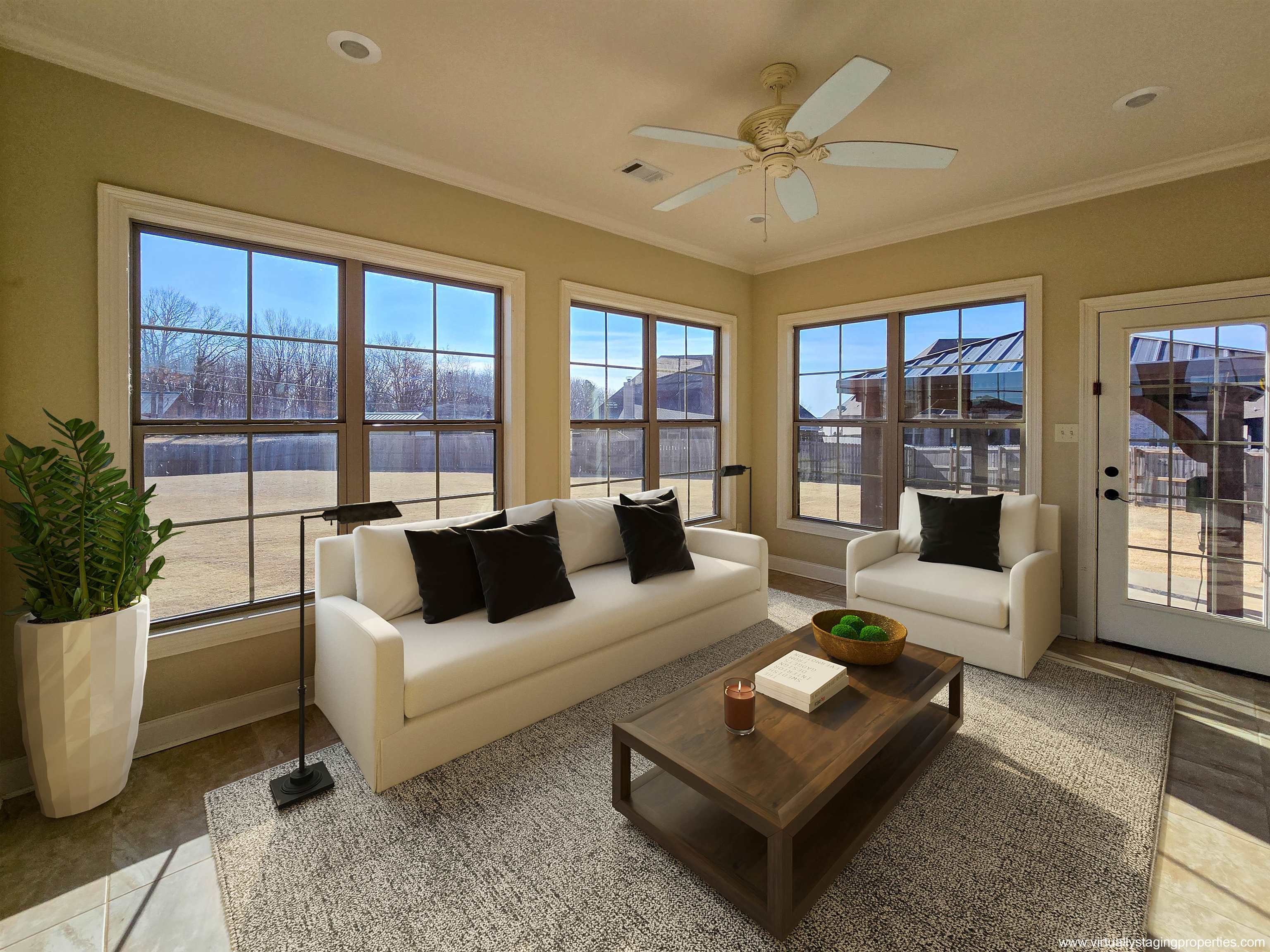 Jamestown Manor - Residential