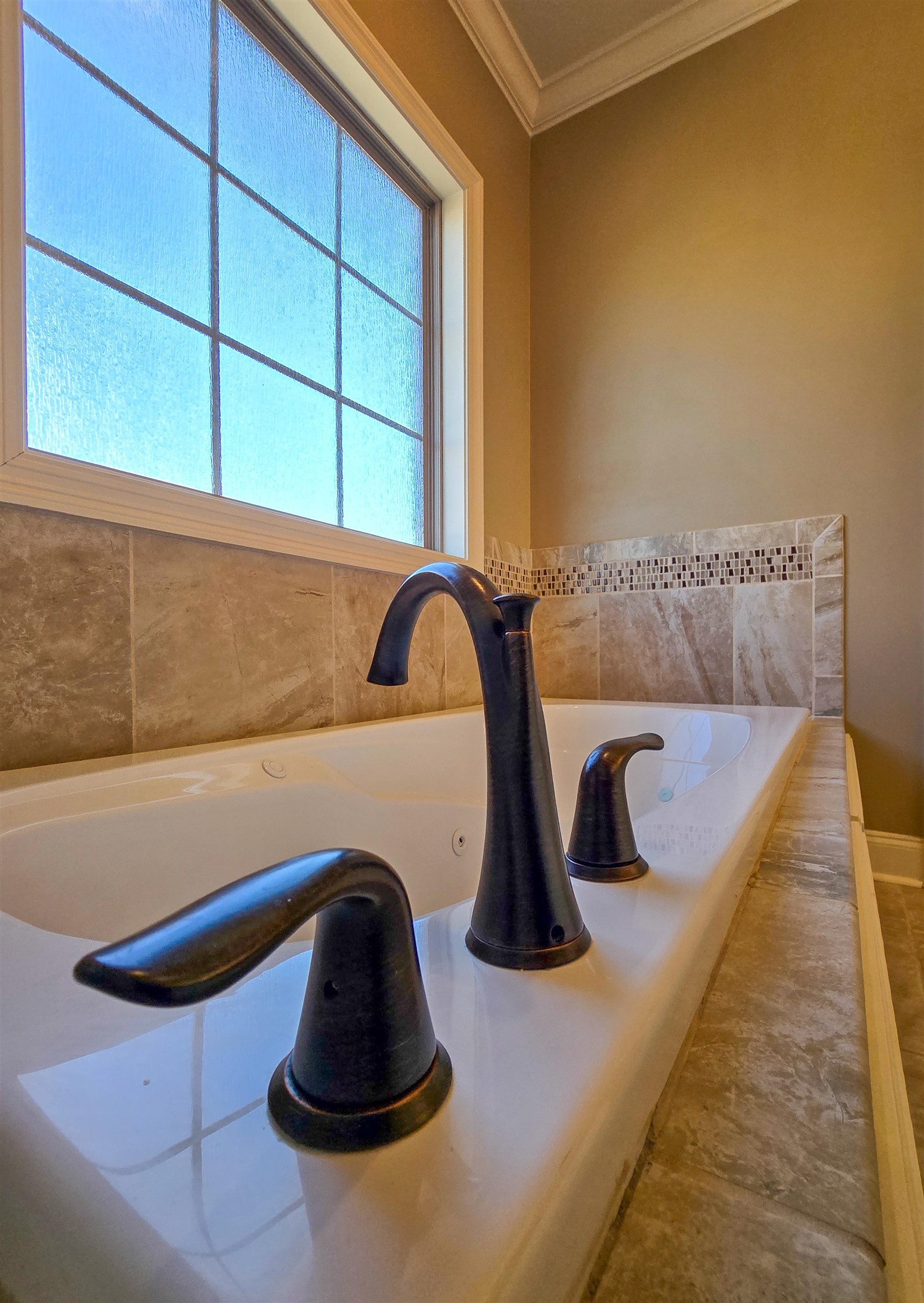 Jamestown Manor - Residential