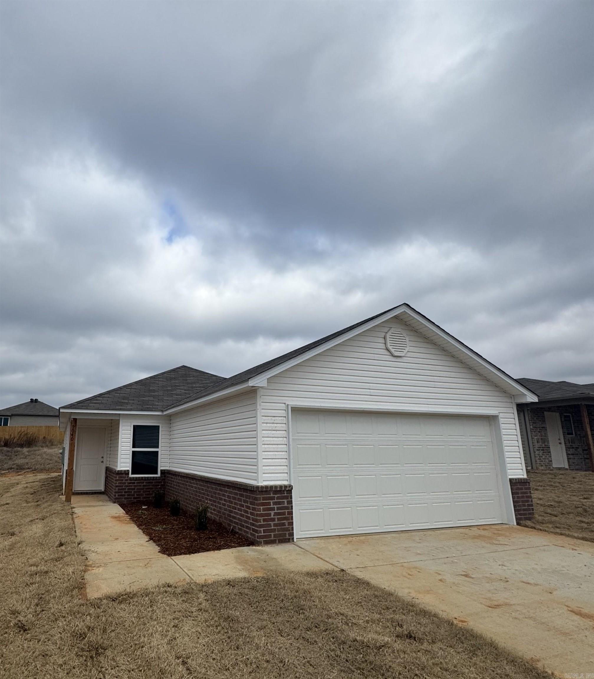 THE MEADOWS - Residential