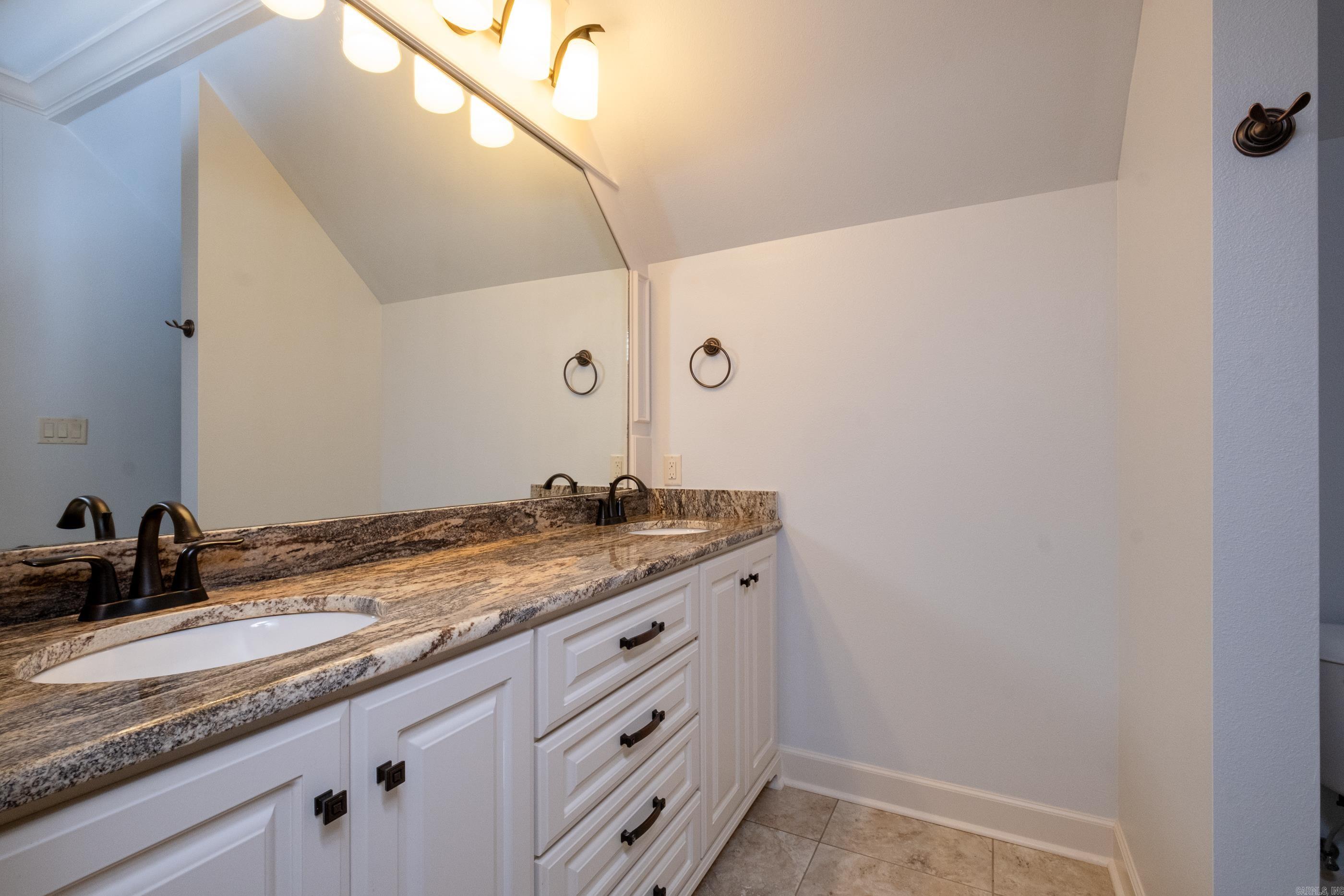 CHENAL VALLEY BELLE VALLEE THE C - Residential