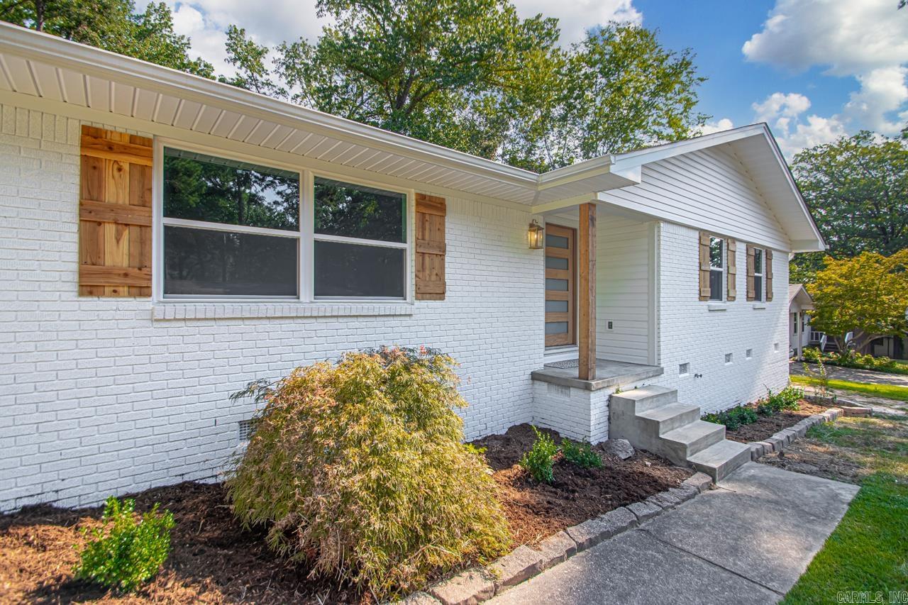 LYNNWOOD ACRES - Residential