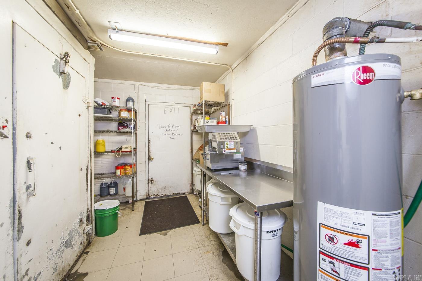 Metes & Bounds - Commercial Sale