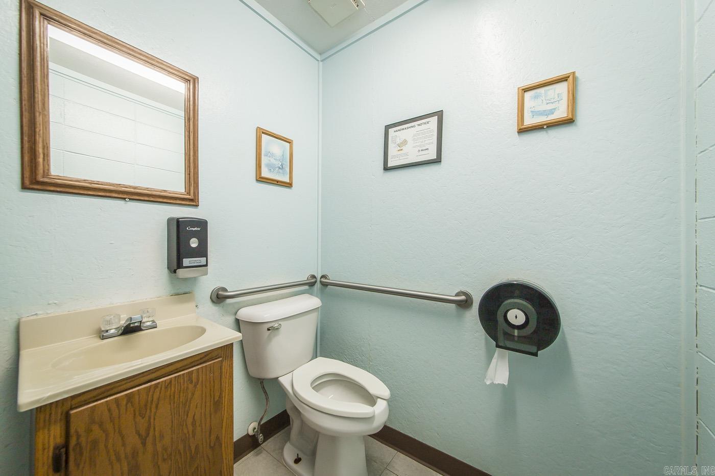 Metes & Bounds - Commercial Sale