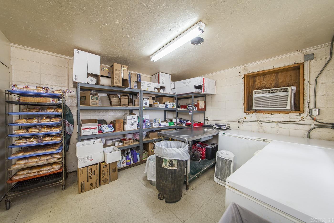 Metes & Bounds - Commercial Sale