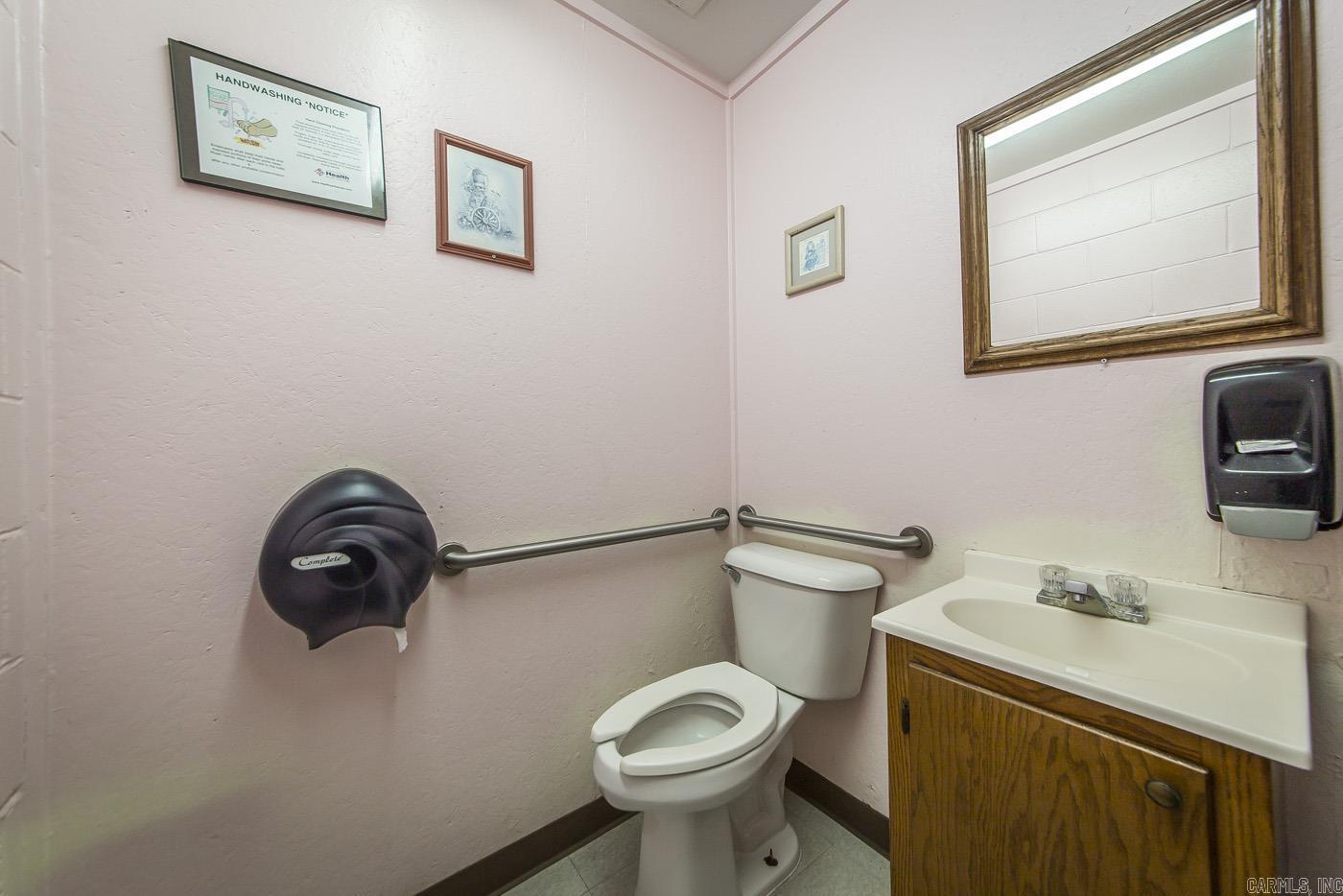 Metes & Bounds - Commercial Sale