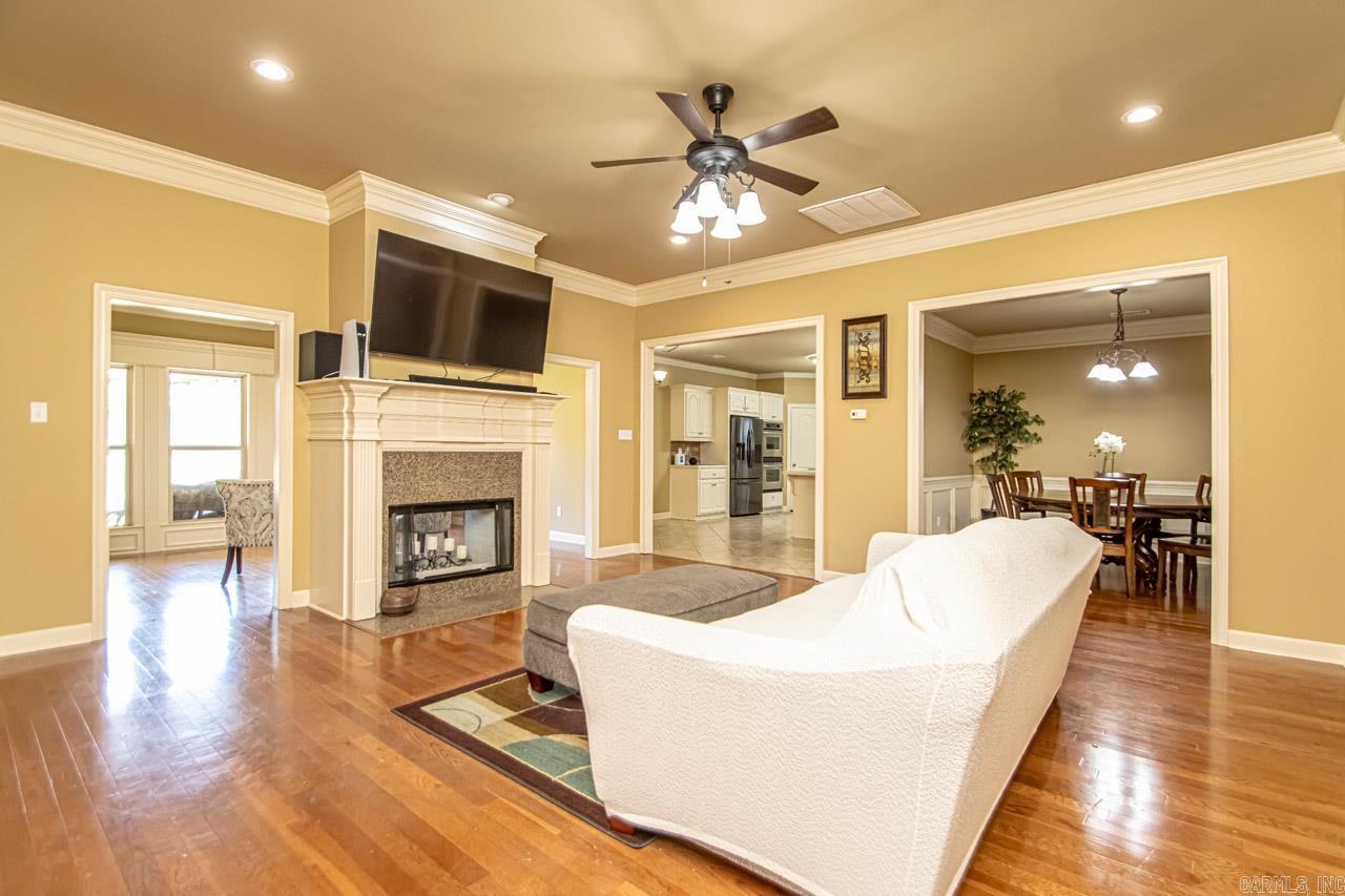 MAUMELLE VALLEY ESTATES - Residential