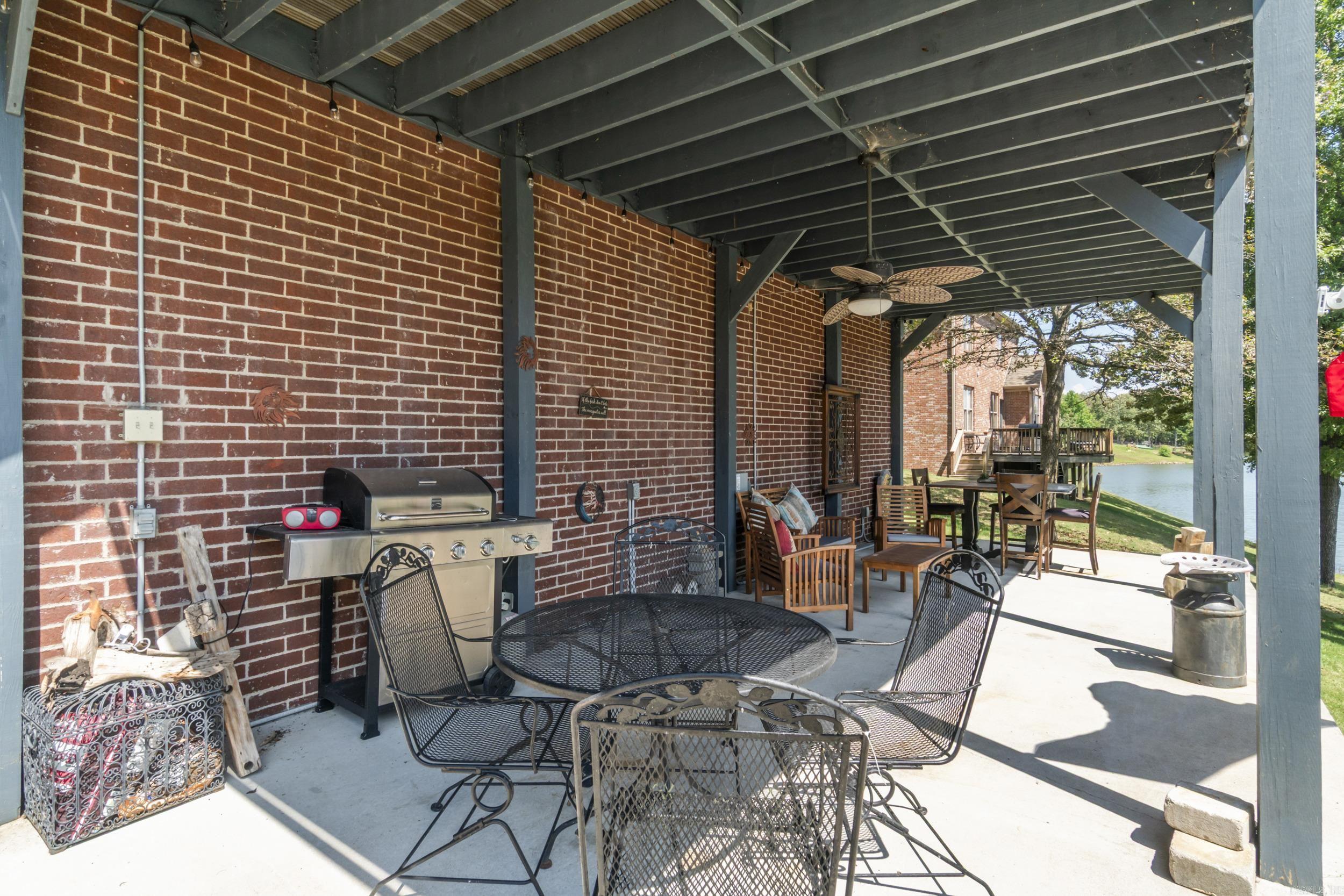 GREYSTONE - Residential